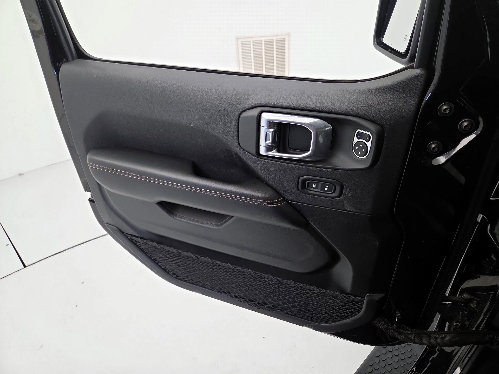 Thumbnail: 2024 Jeep Wrangler - 12