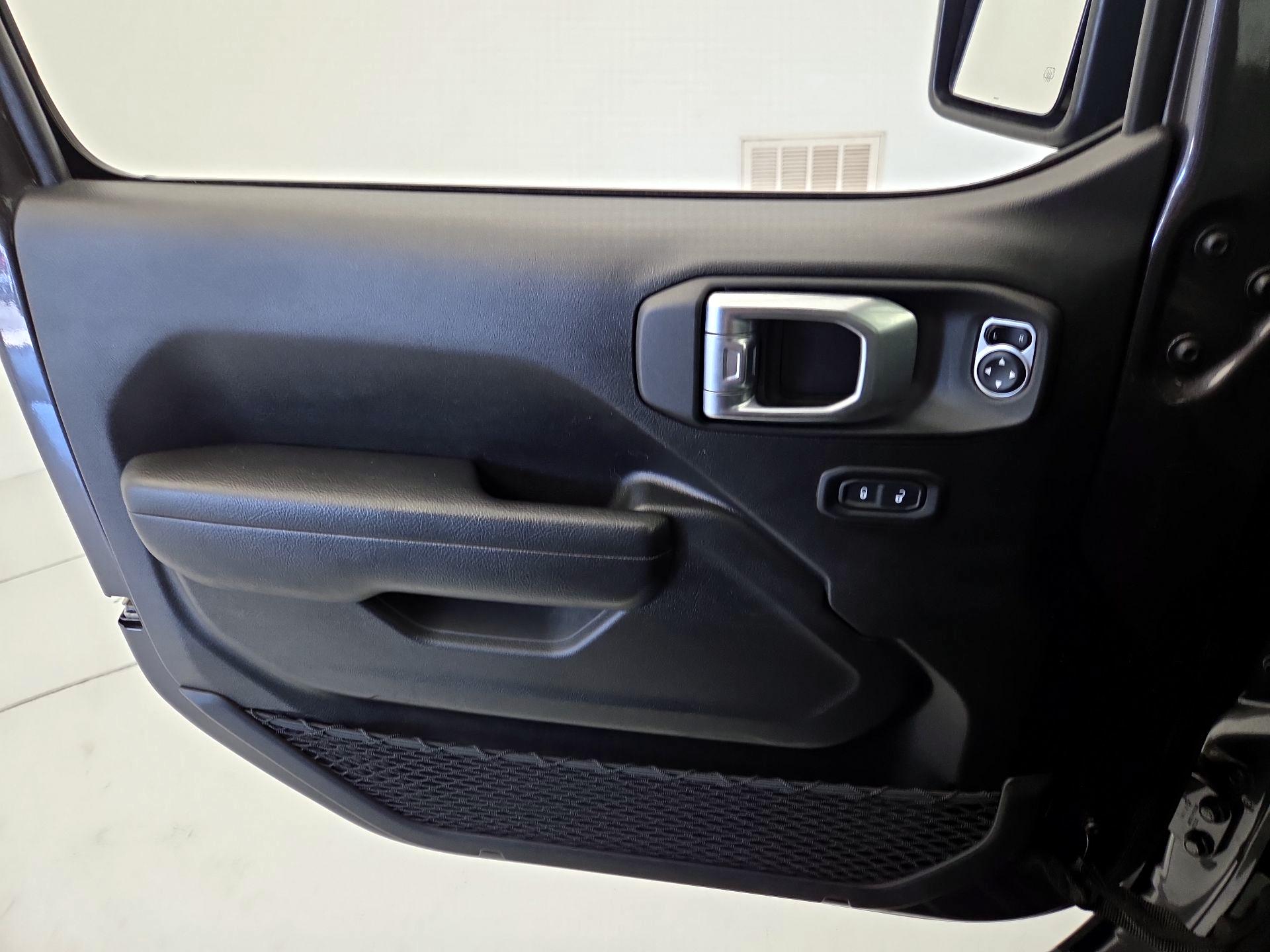 Thumbnail: 2024 Jeep Wrangler - 12