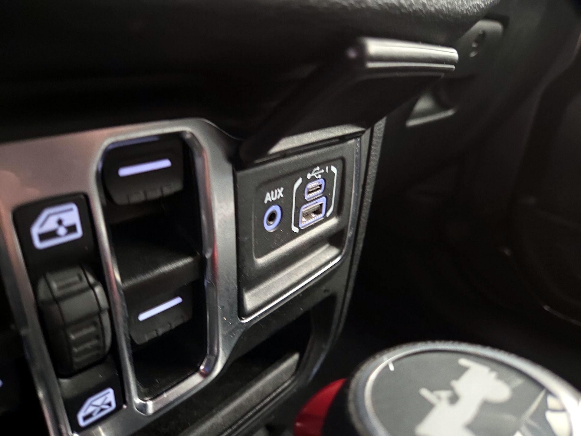 Thumbnail: 2024 Jeep Wrangler - 18