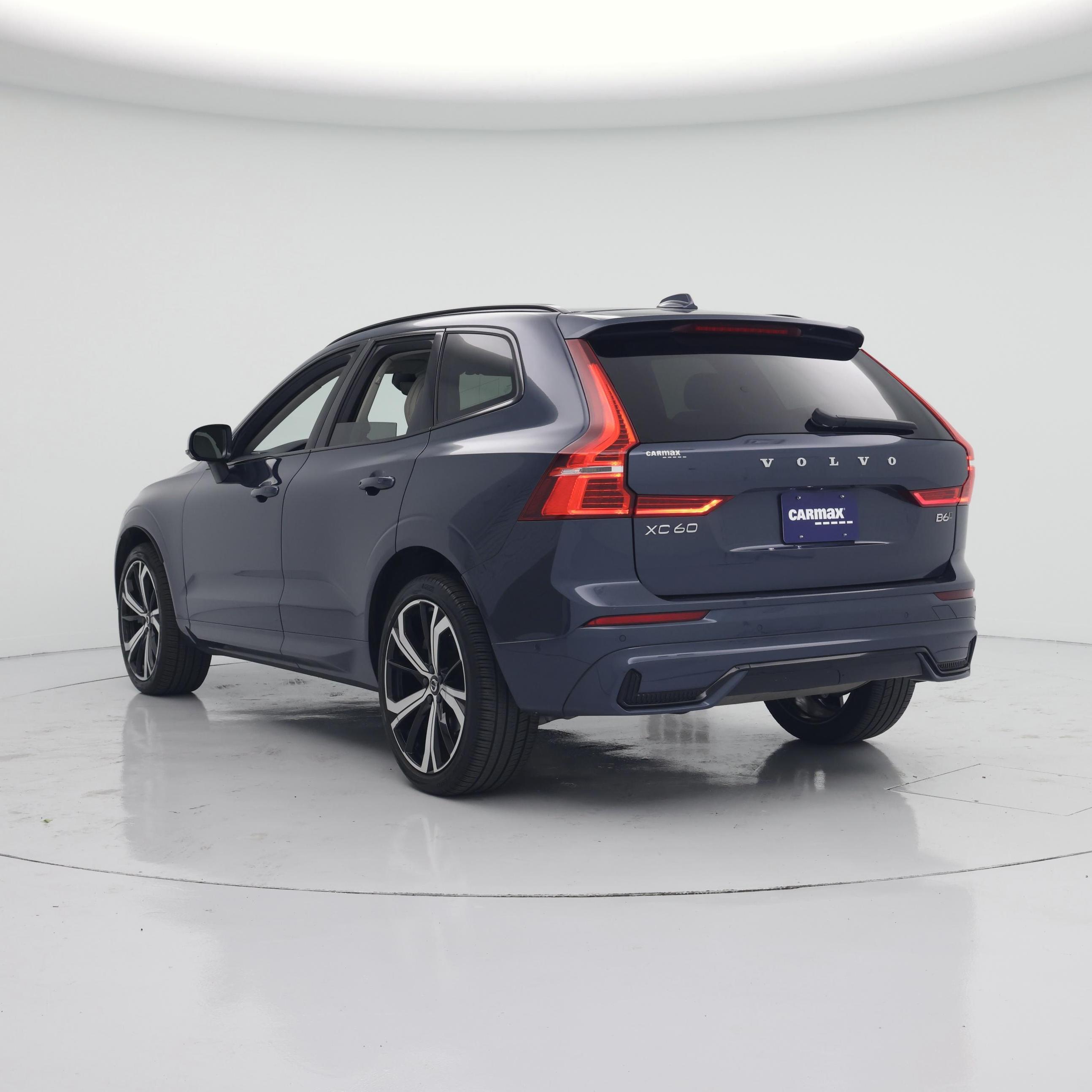 Thumbnail: 2023 Volvo XC60 - 2