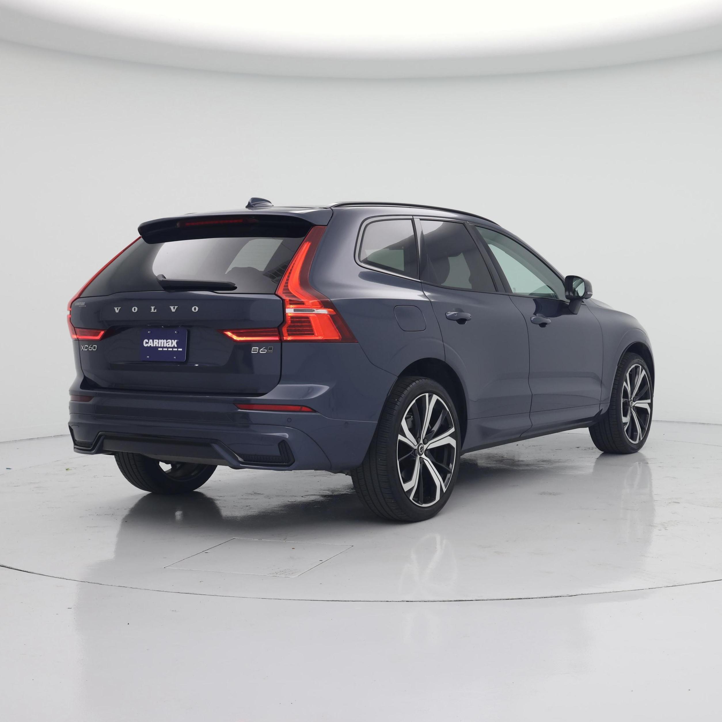Thumbnail: 2023 Volvo XC60 - 8