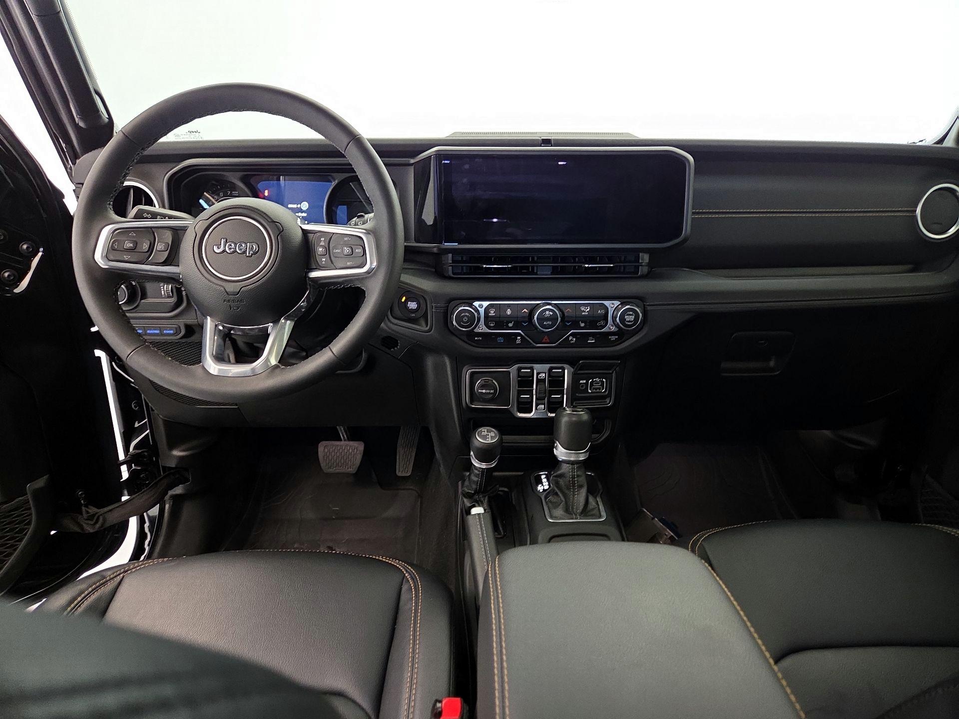 Thumbnail: 2025 Jeep Wrangler - 9