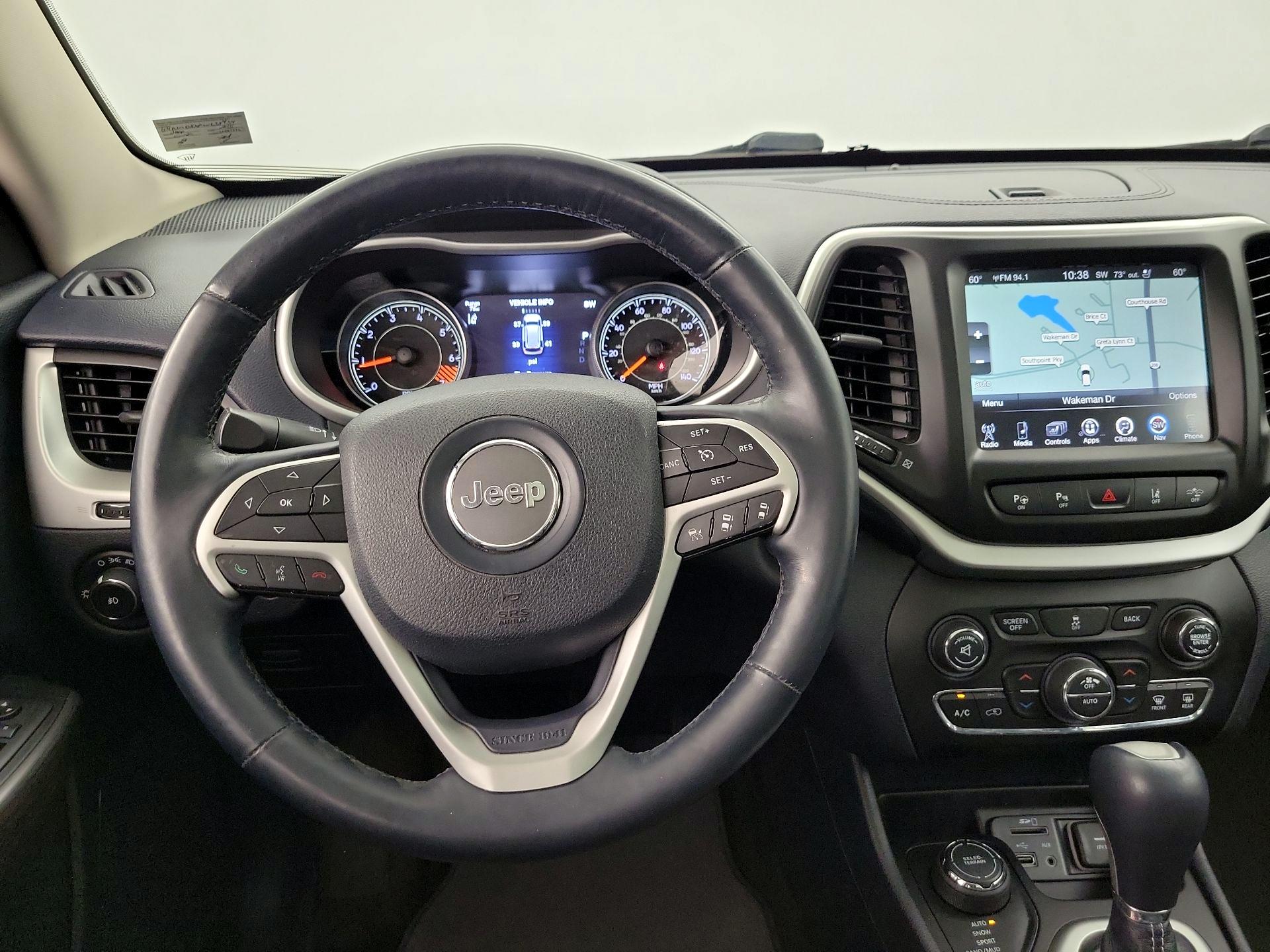 Thumbnail: 2015 Jeep Cherokee - 10