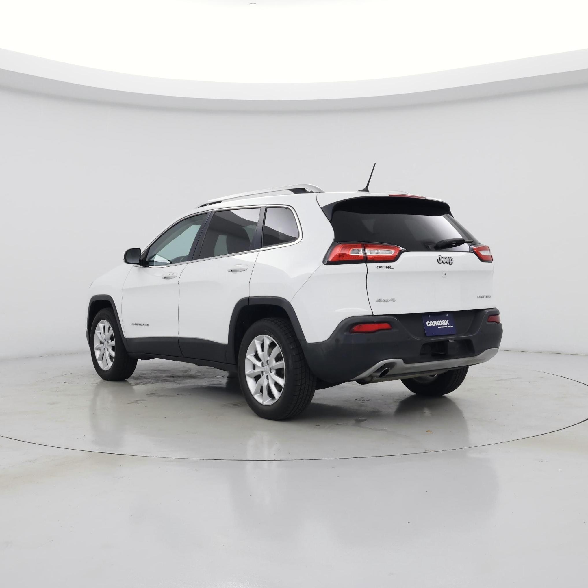 Thumbnail: 2015 Jeep Cherokee - 2