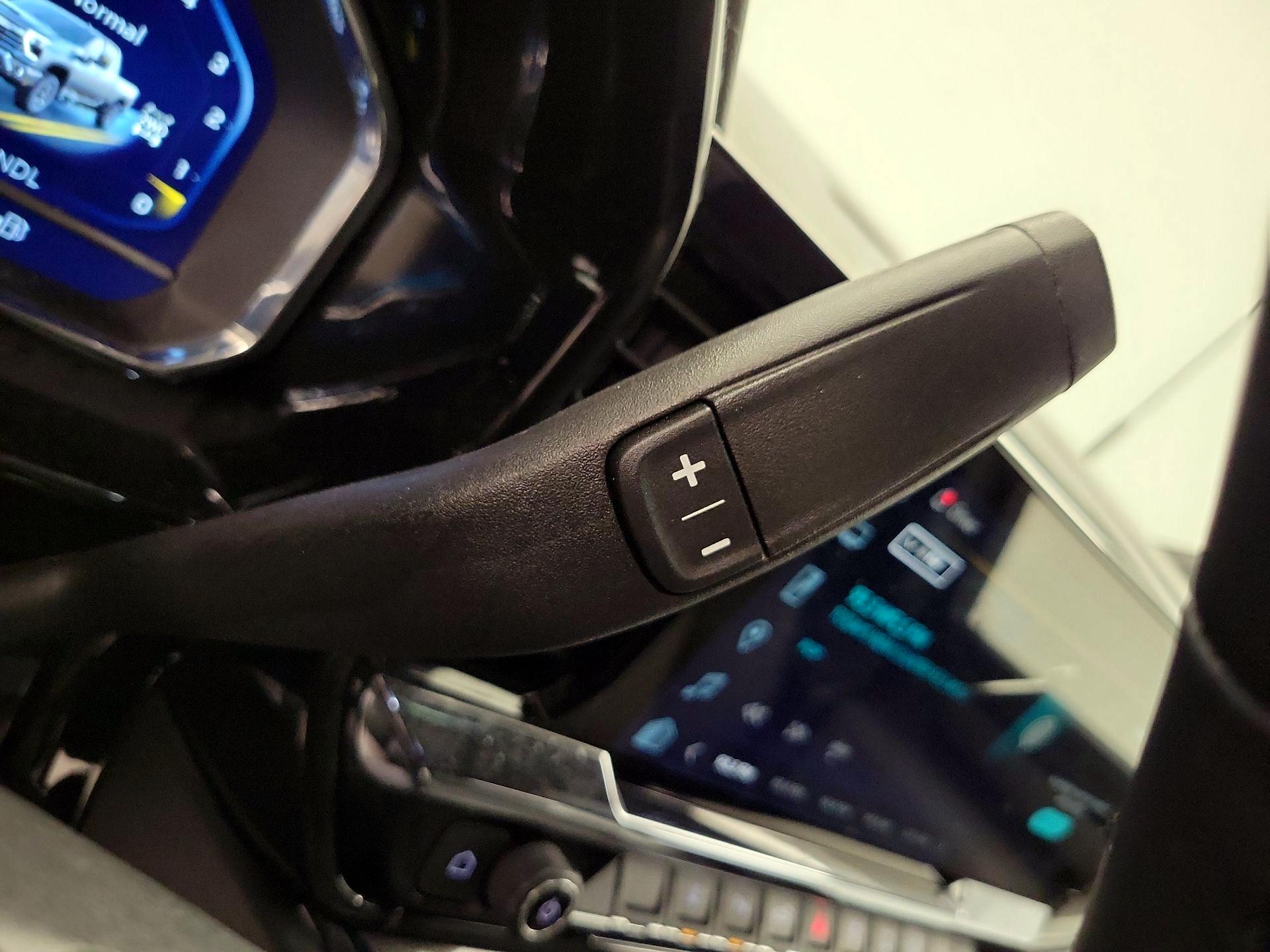 Thumbnail: 2025 Chevrolet Silverado 2500 - 17
