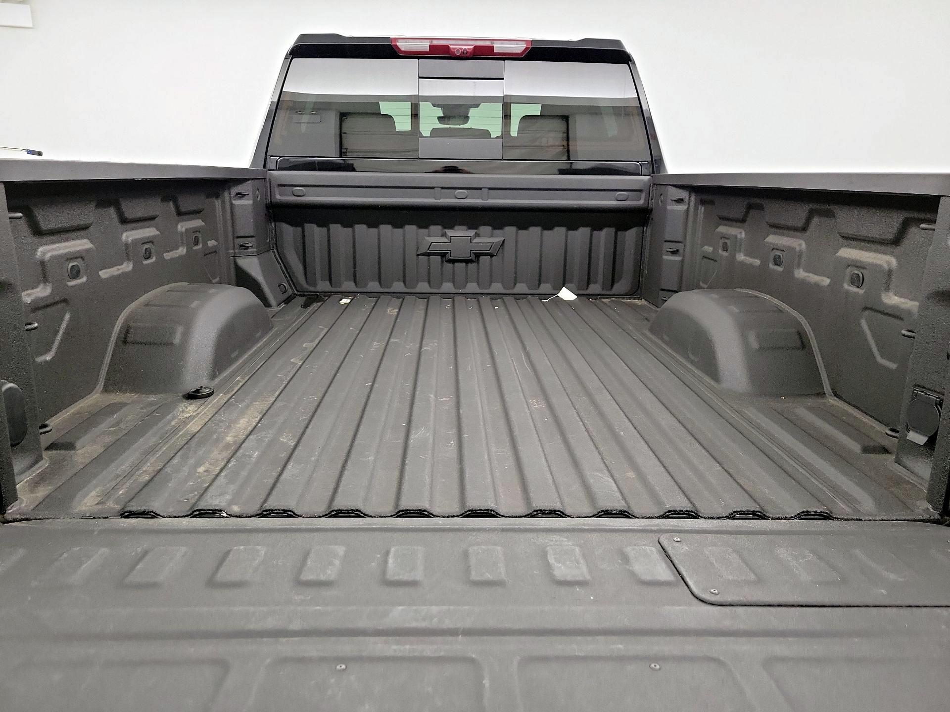 Thumbnail: 2025 Chevrolet Silverado 2500 - 20