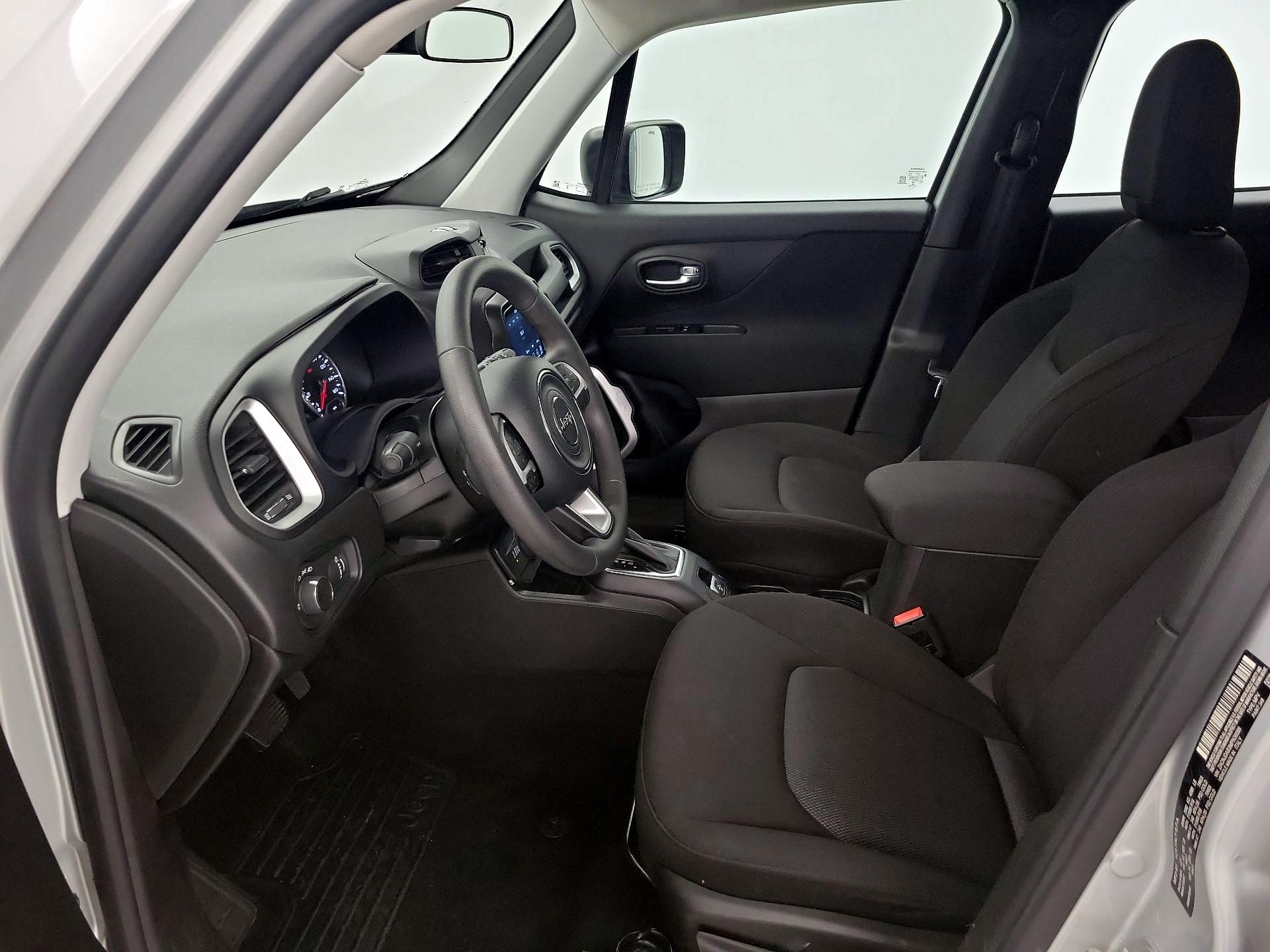 Thumbnail: 2021 Jeep Renegade - 11