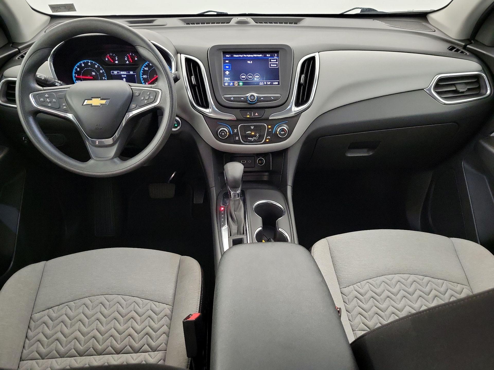 Thumbnail: 2022 Chevrolet Equinox - 9