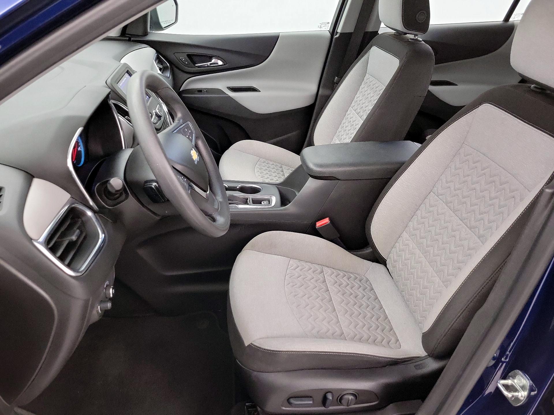 Thumbnail: 2022 Chevrolet Equinox - 11