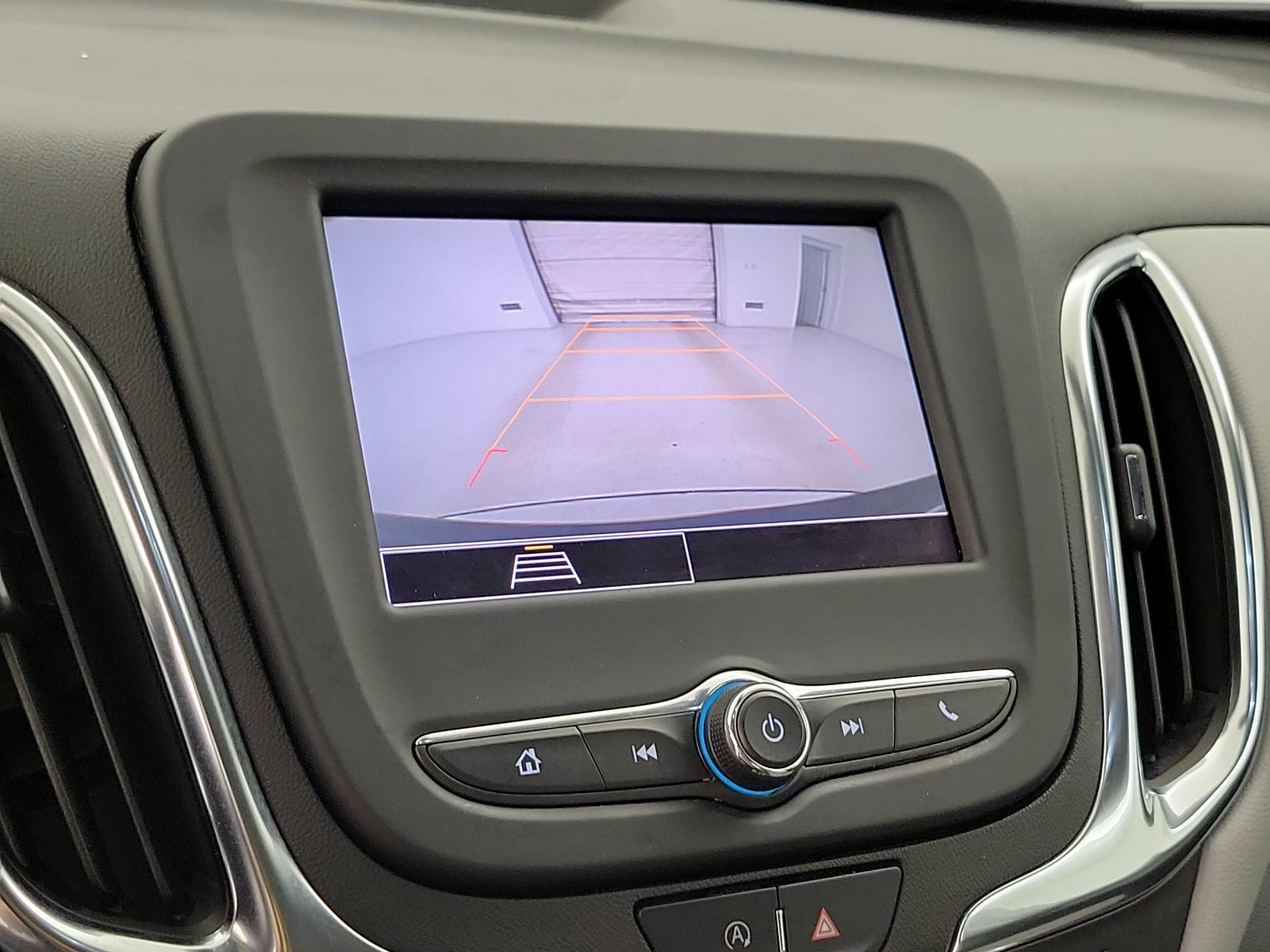 Thumbnail: 2022 Chevrolet Equinox - 14