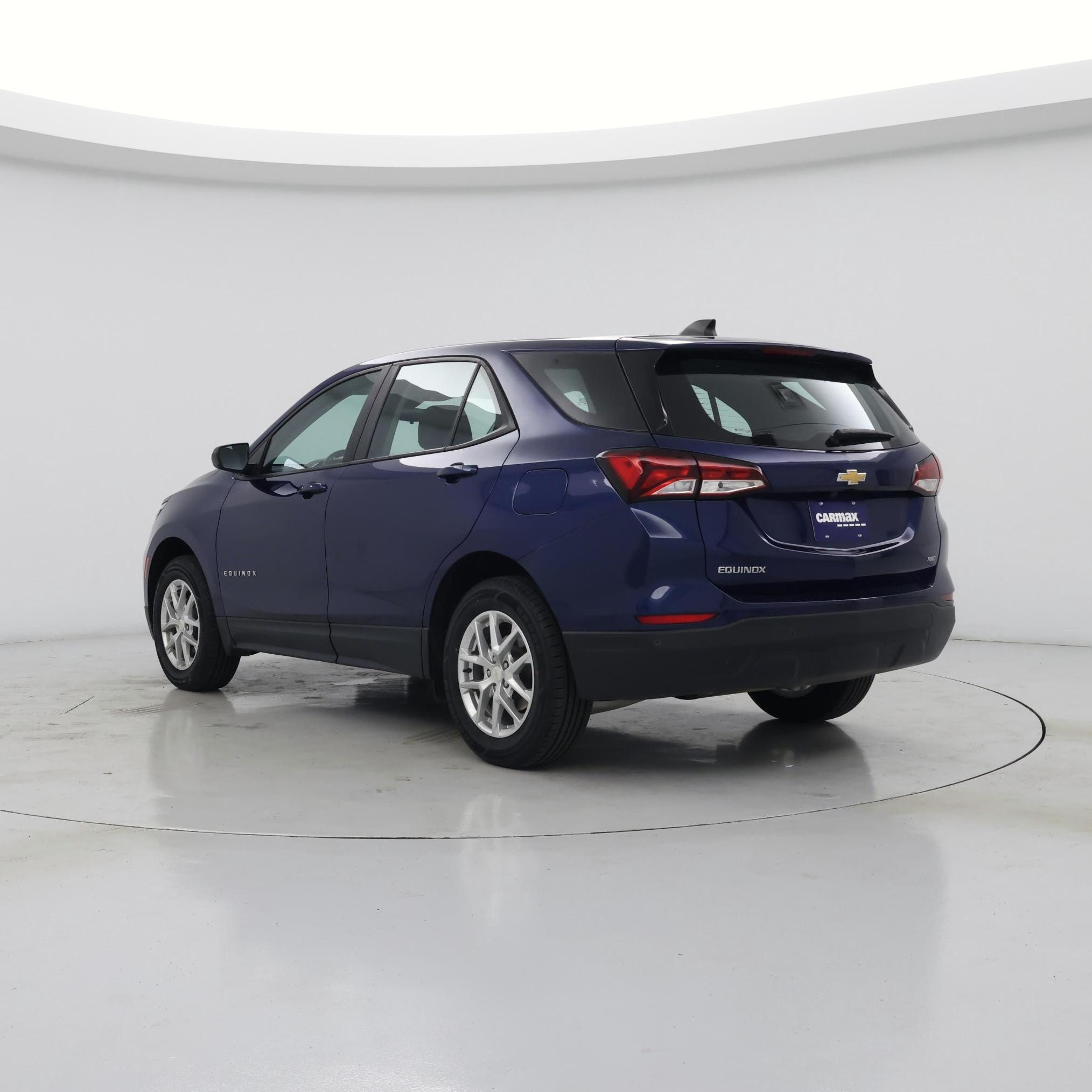 Thumbnail: 2022 Chevrolet Equinox - 2