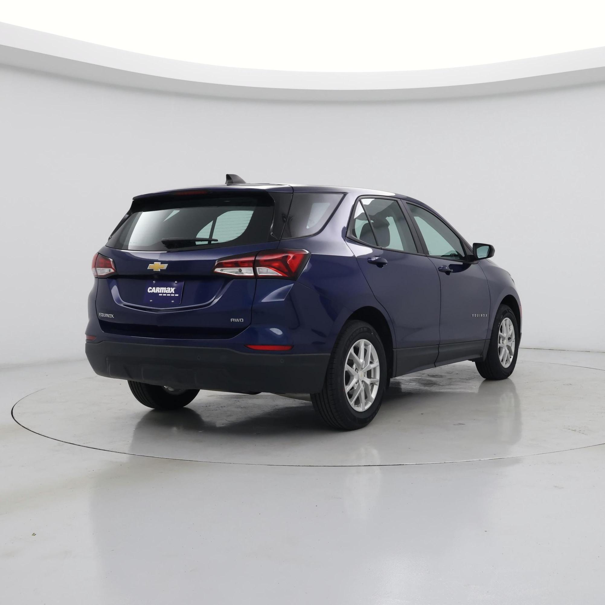 Thumbnail: 2022 Chevrolet Equinox - 8
