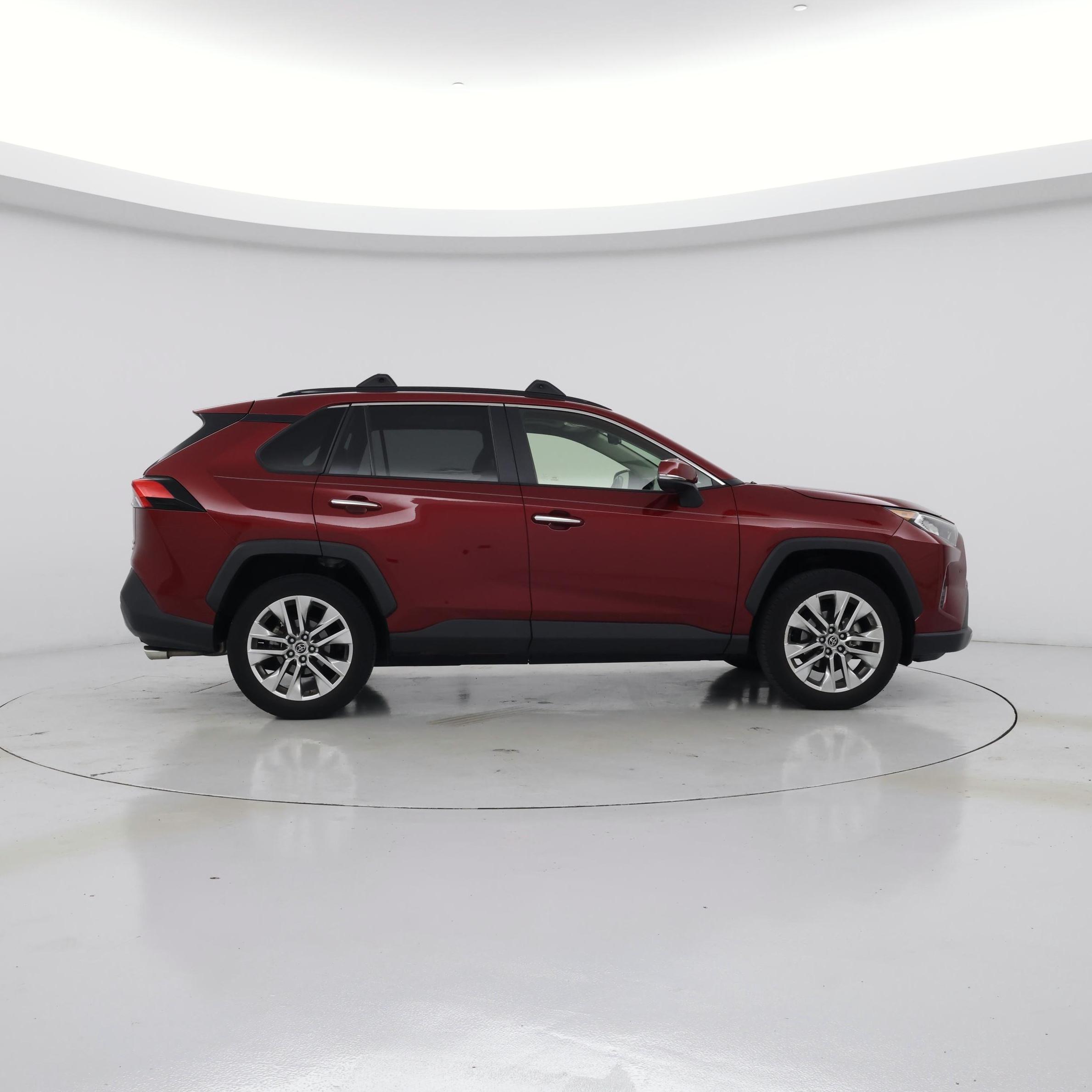Thumbnail: 2019 Toyota RAV4 - 7