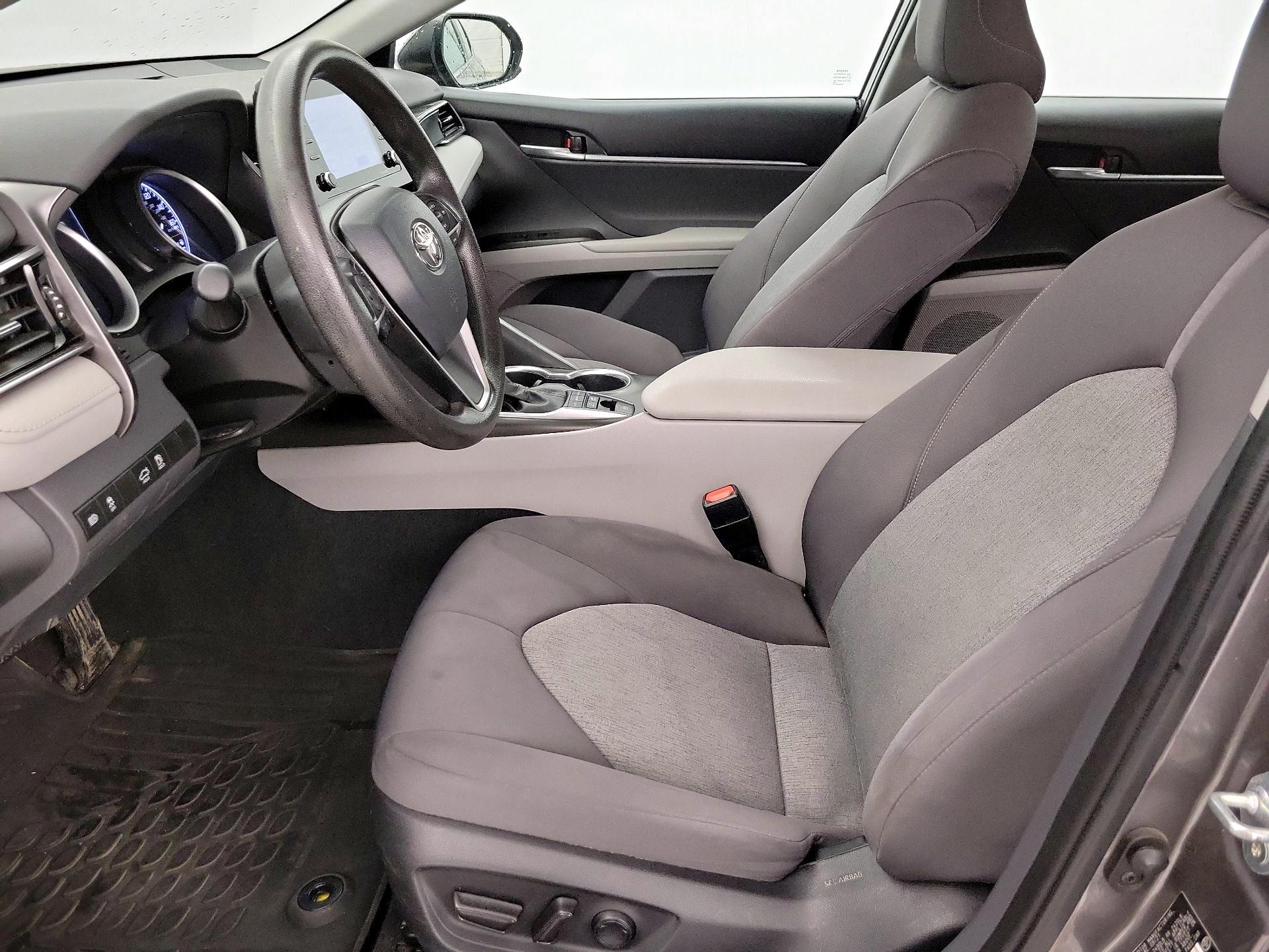 Thumbnail: 2022 Toyota Camry - 11