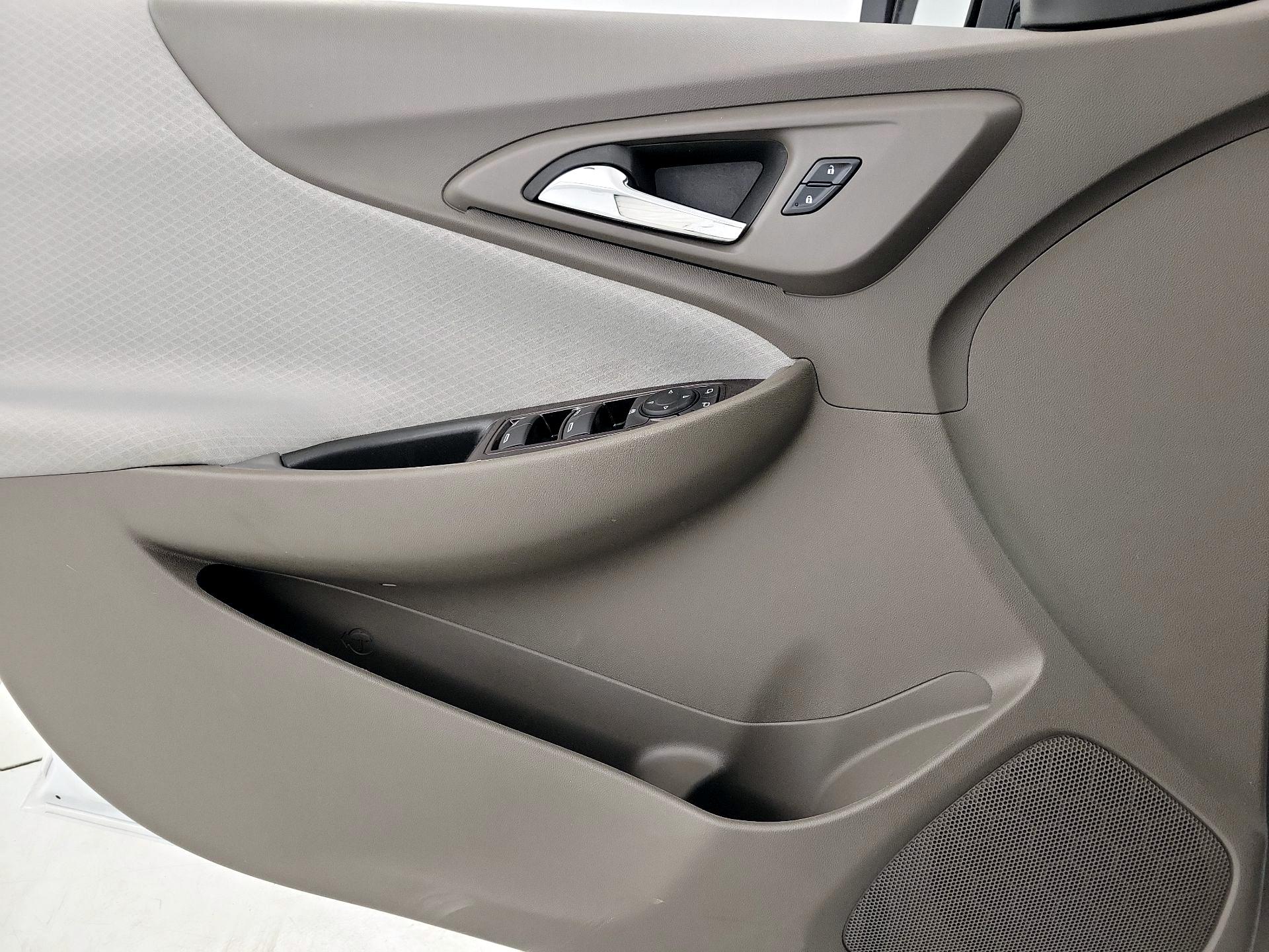 Thumbnail: 2025 Chevrolet Malibu - 12