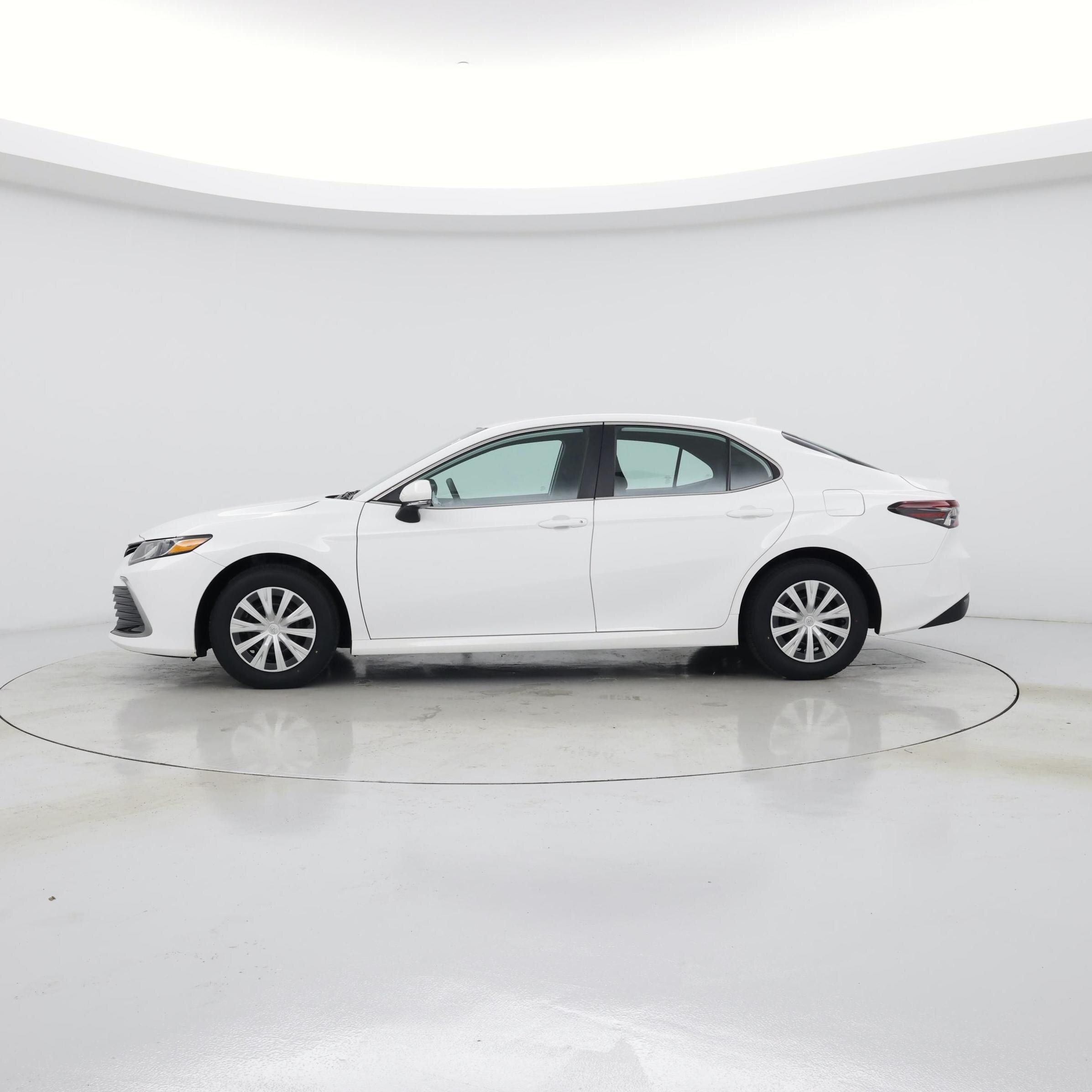 Thumbnail: 2024 Toyota Camry - 3
