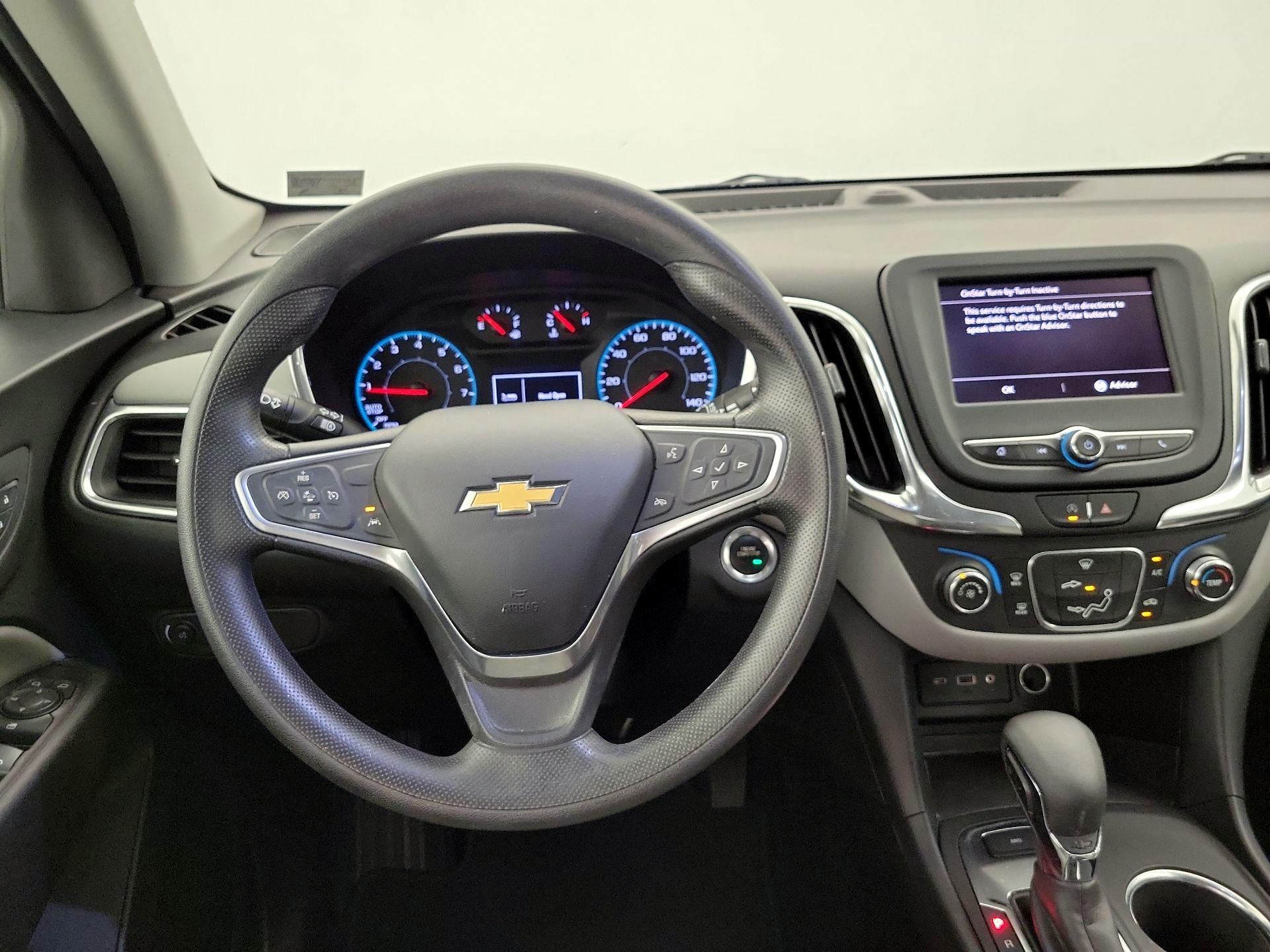 Thumbnail: 2022 Chevrolet Equinox - 10