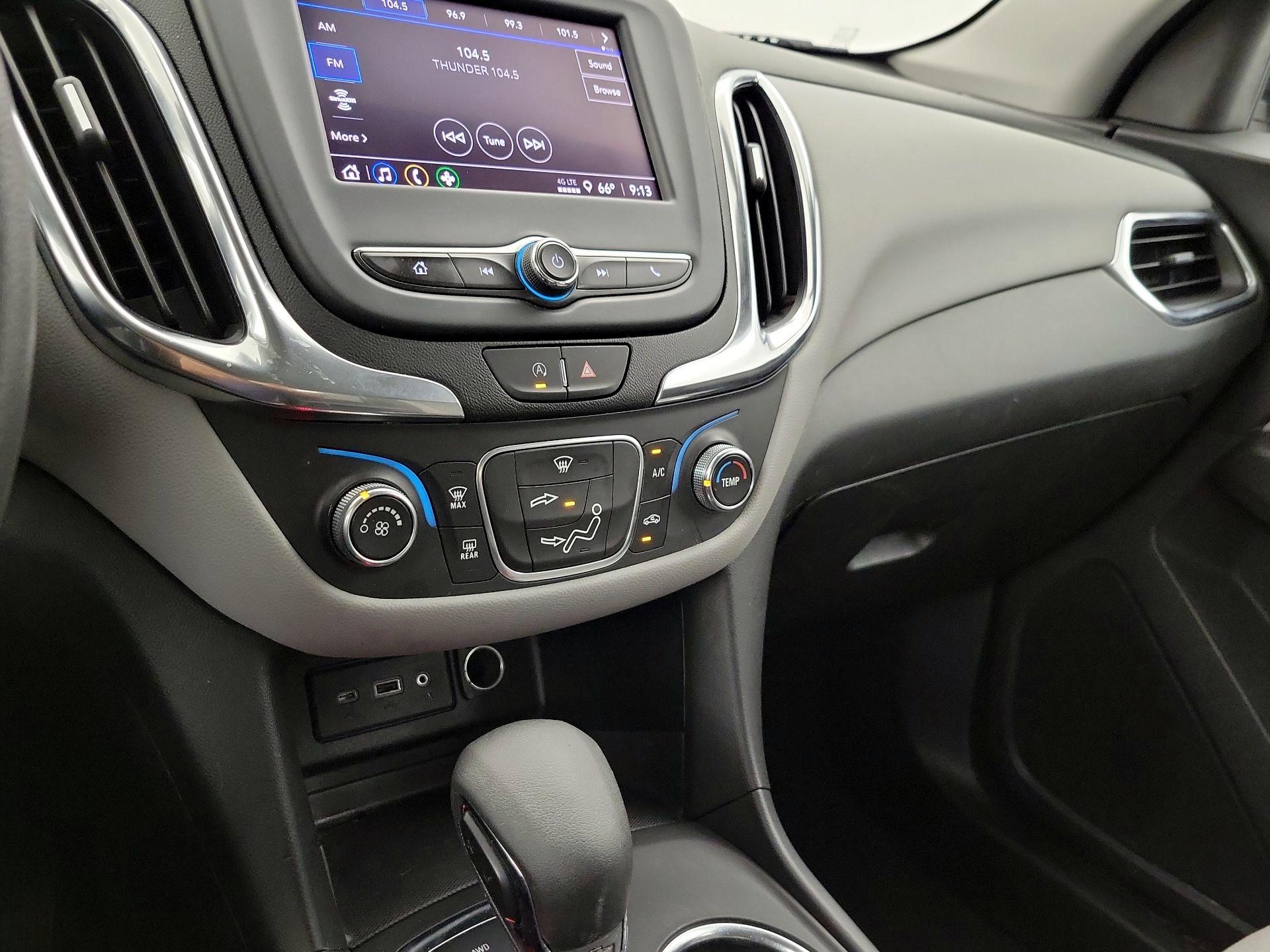 Thumbnail: 2022 Chevrolet Equinox - 16