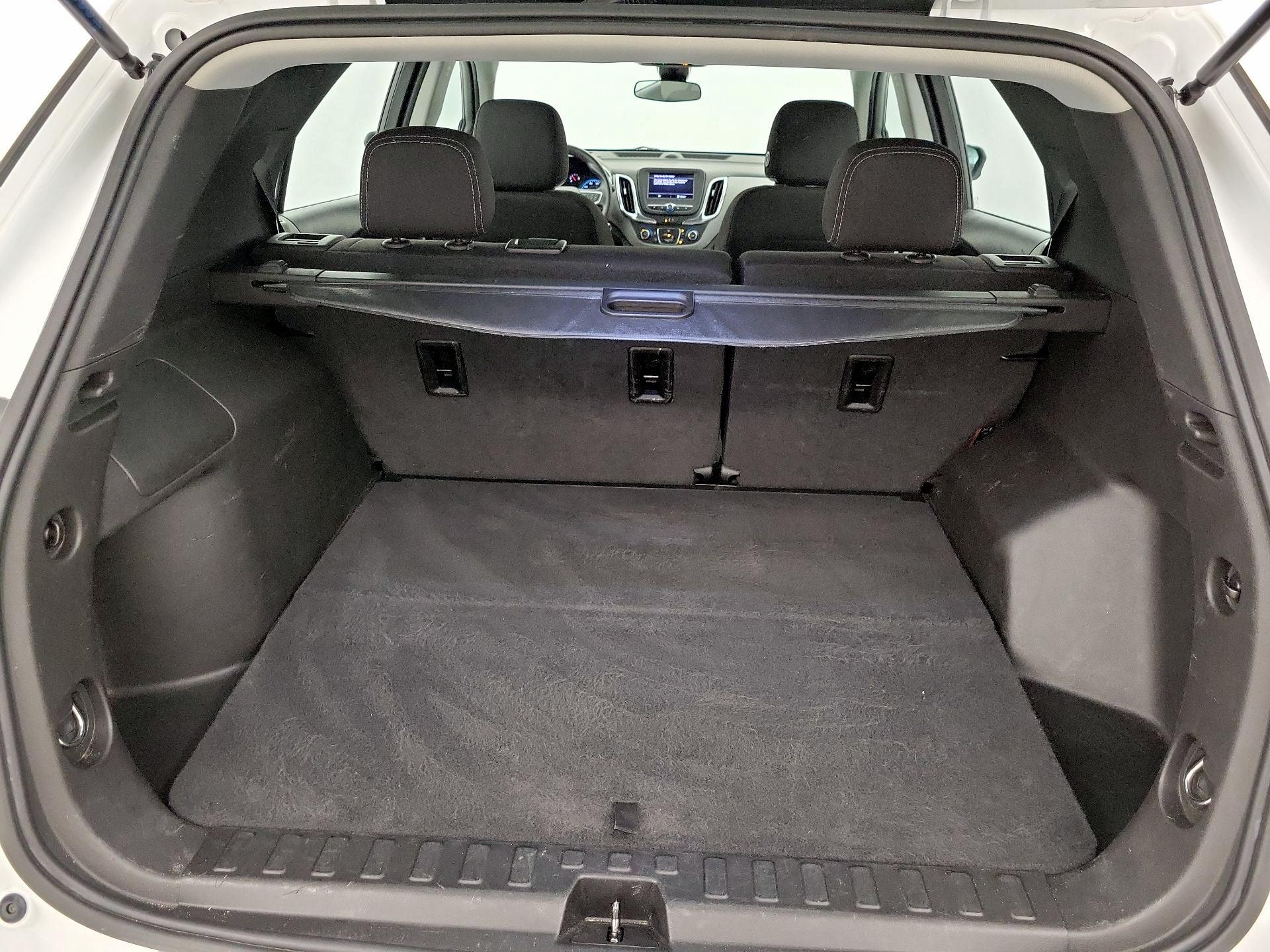 Thumbnail: 2022 Chevrolet Equinox - 20