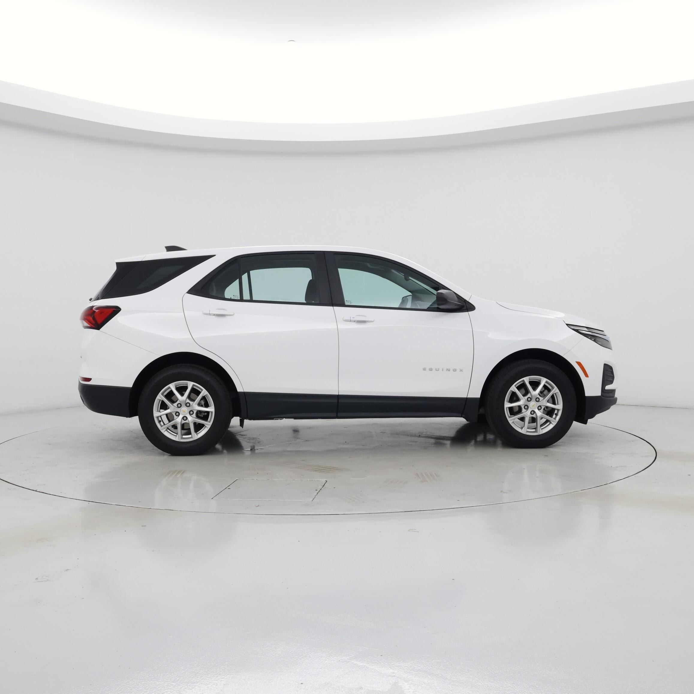 Thumbnail: 2022 Chevrolet Equinox - 7