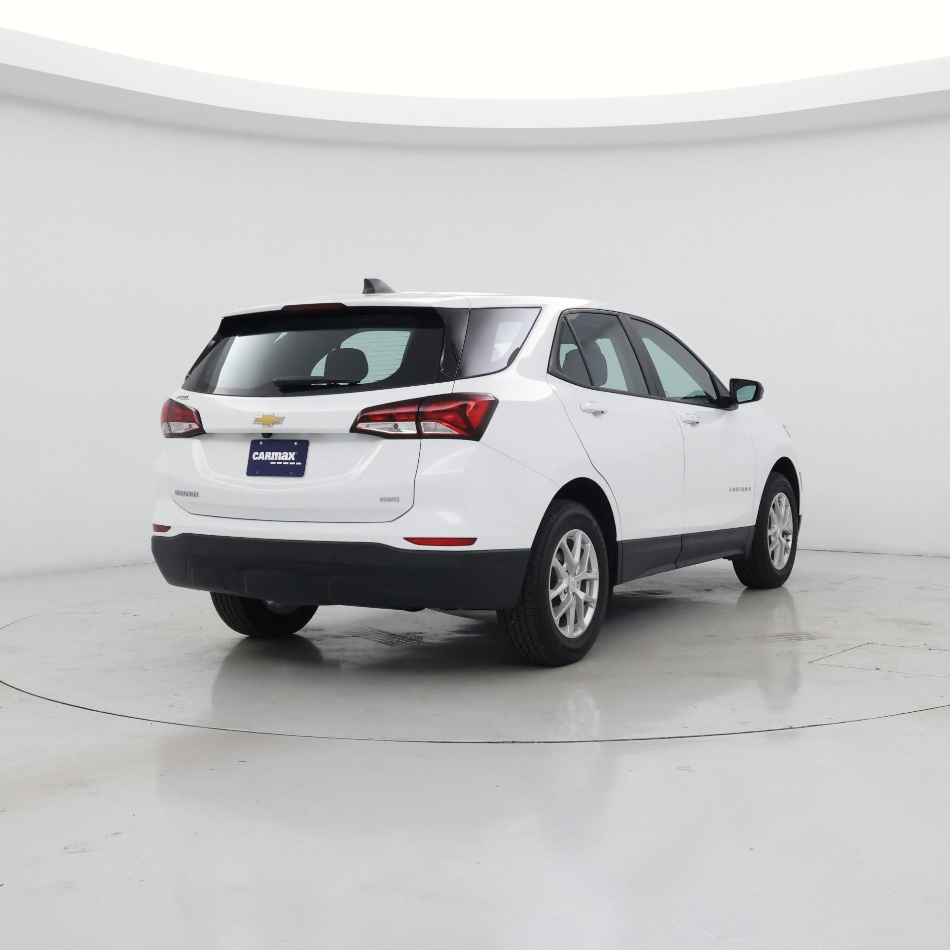Thumbnail: 2022 Chevrolet Equinox - 8