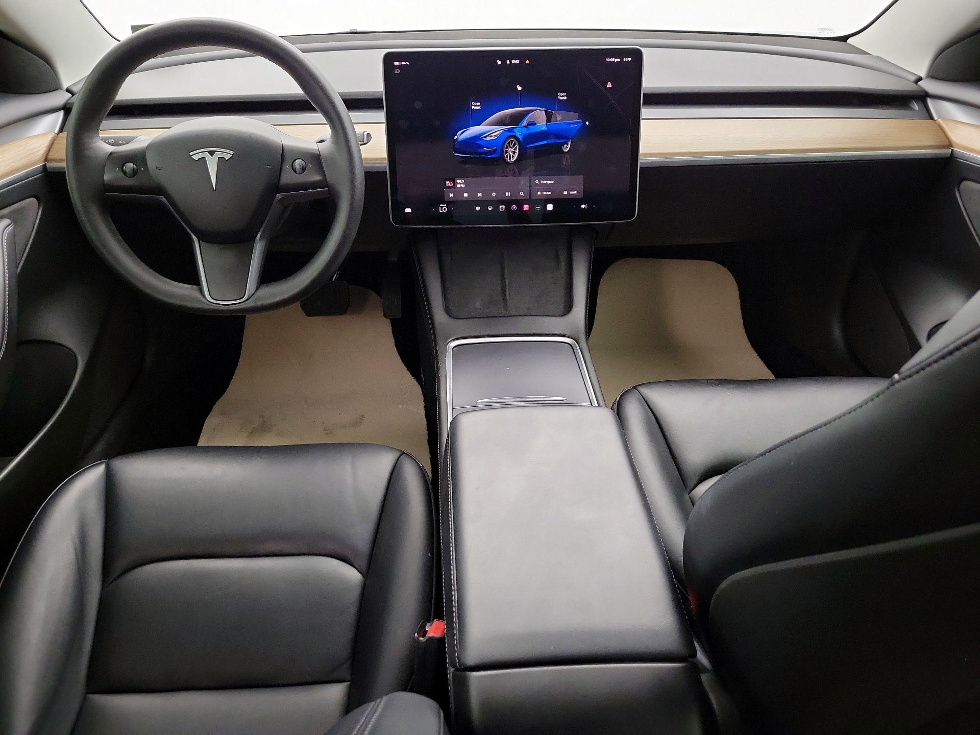 Thumbnail: 2023 Tesla Model 3 - 9