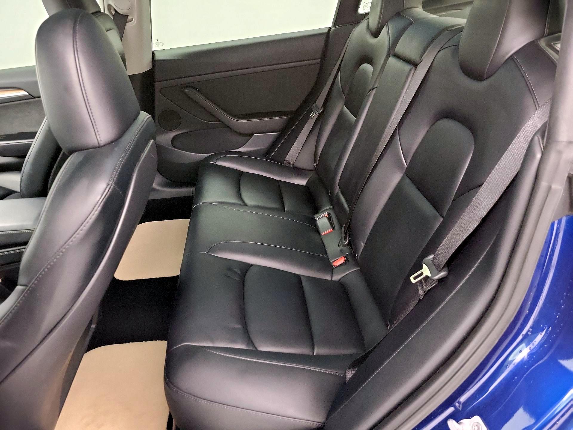 Thumbnail: 2023 Tesla Model 3 - 20