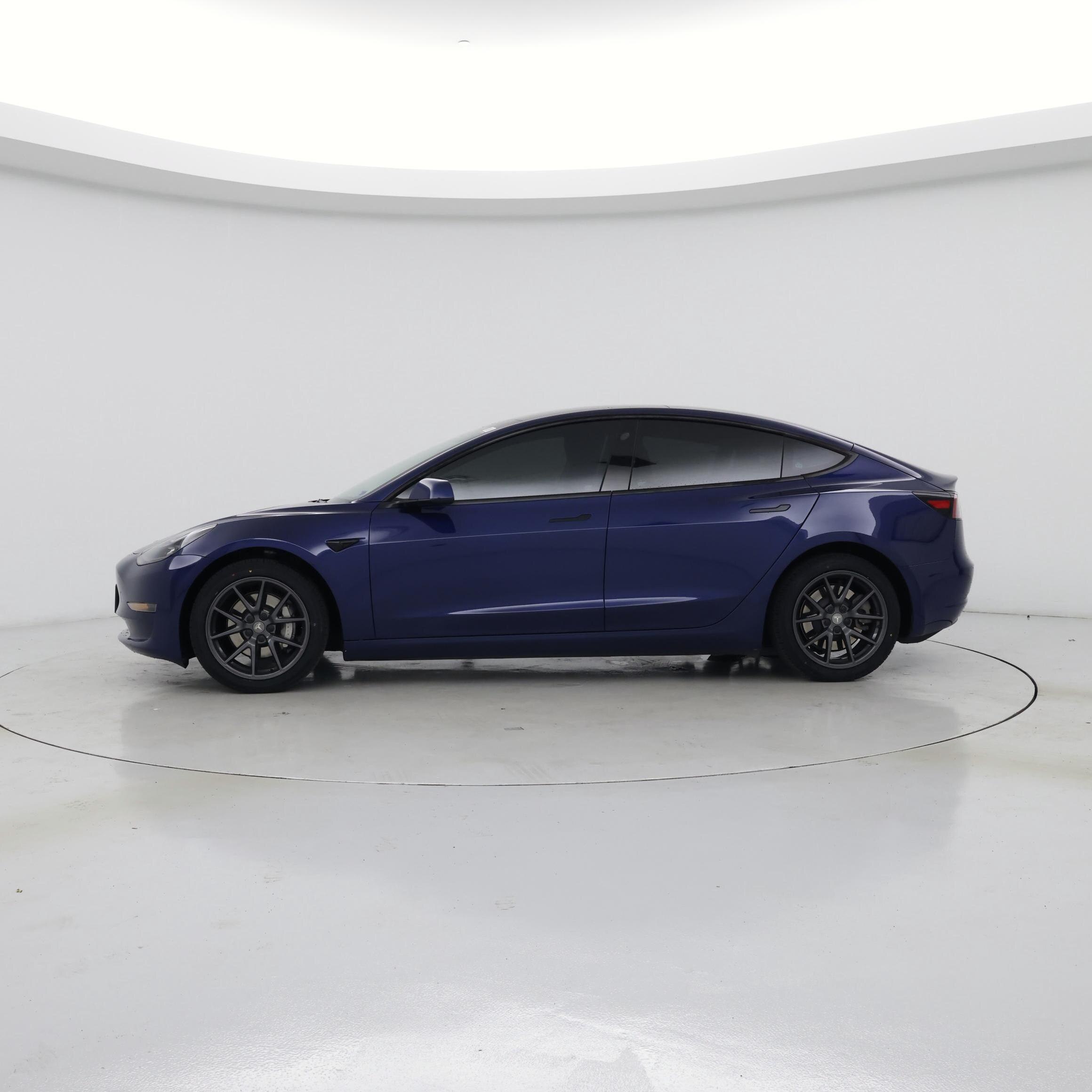 Thumbnail: 2023 Tesla Model 3 - 3