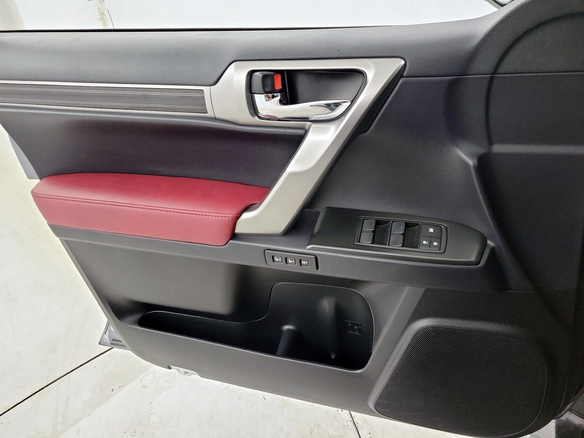 Thumbnail: 2022 Lexus GX - 12