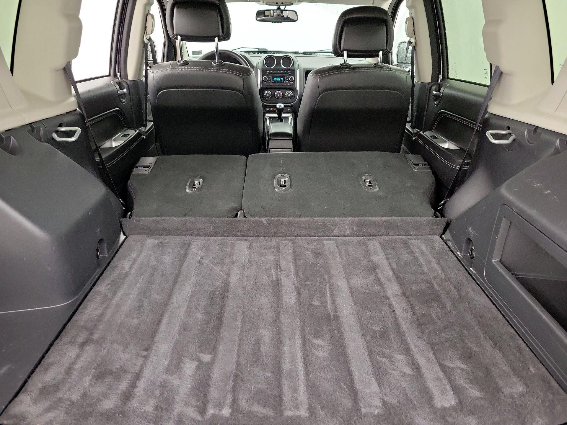 Thumbnail: 2016 Jeep Compass - 18
