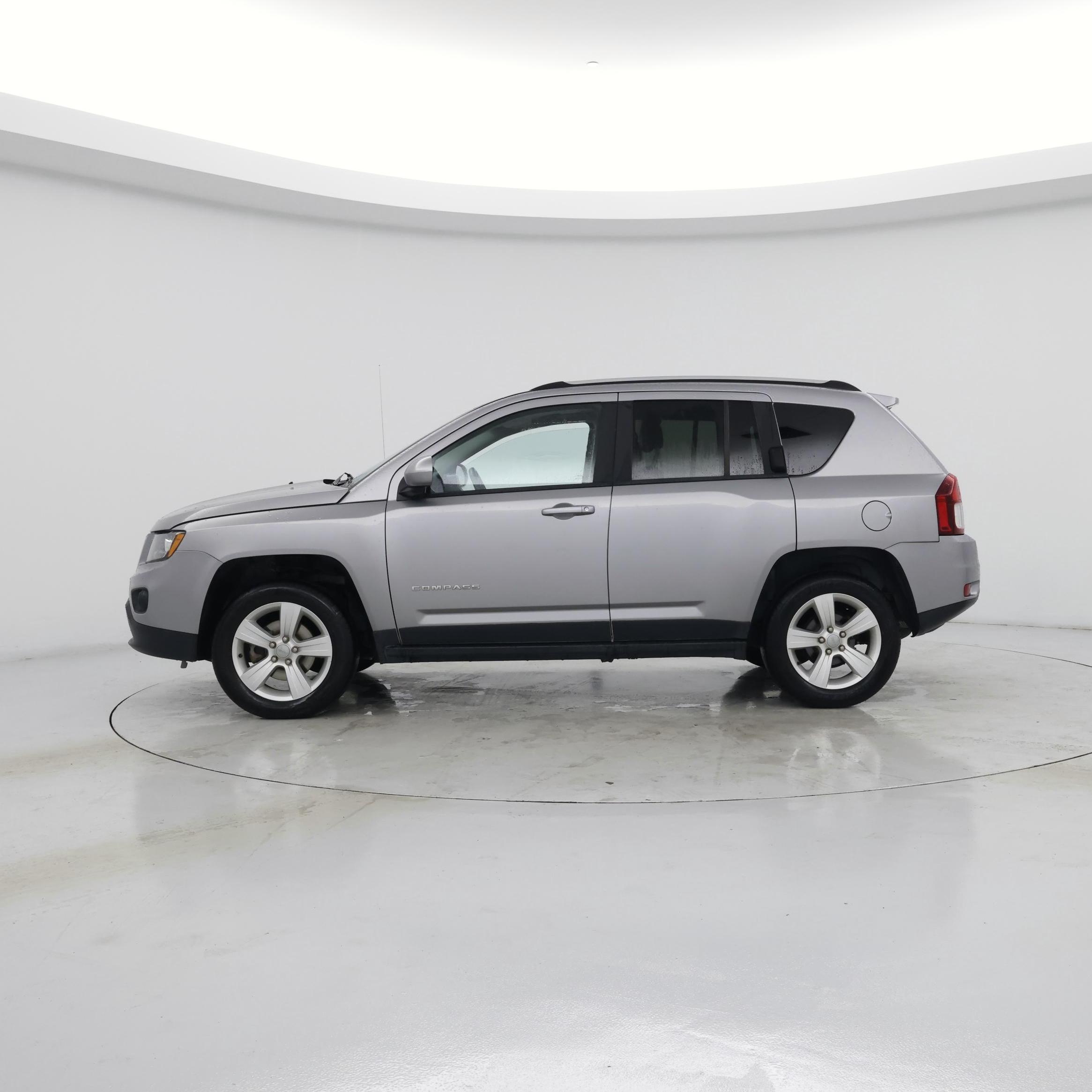 Thumbnail: 2016 Jeep Compass - 3