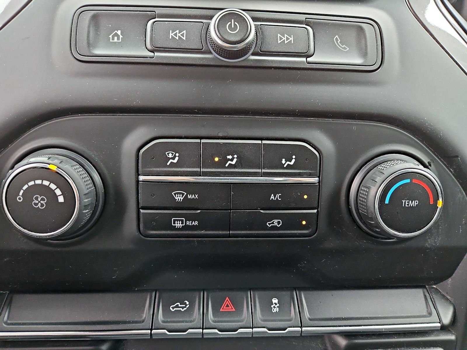2021 Chevrolet Silverado 1500 Custom - Photo 16