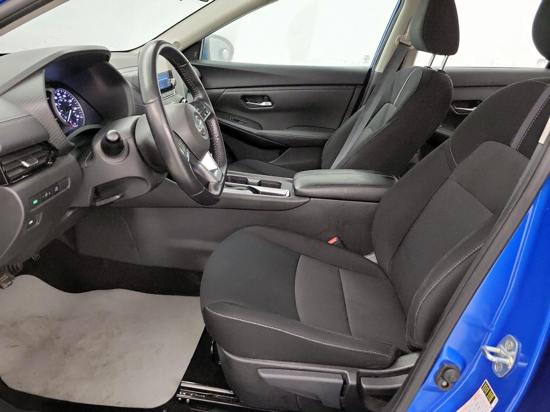 Thumbnail: 2023 Nissan Sentra - 11