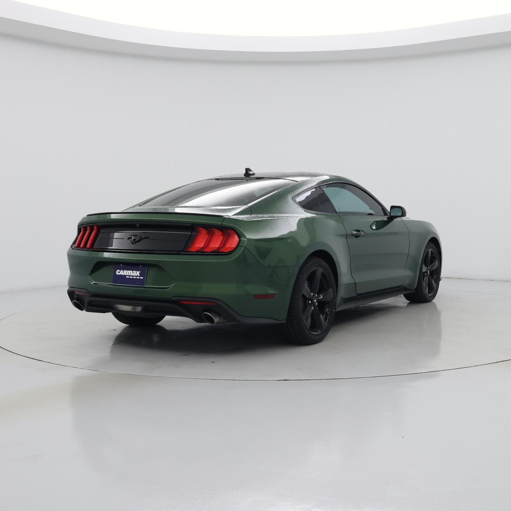 Thumbnail: 2022 Ford Mustang - 8