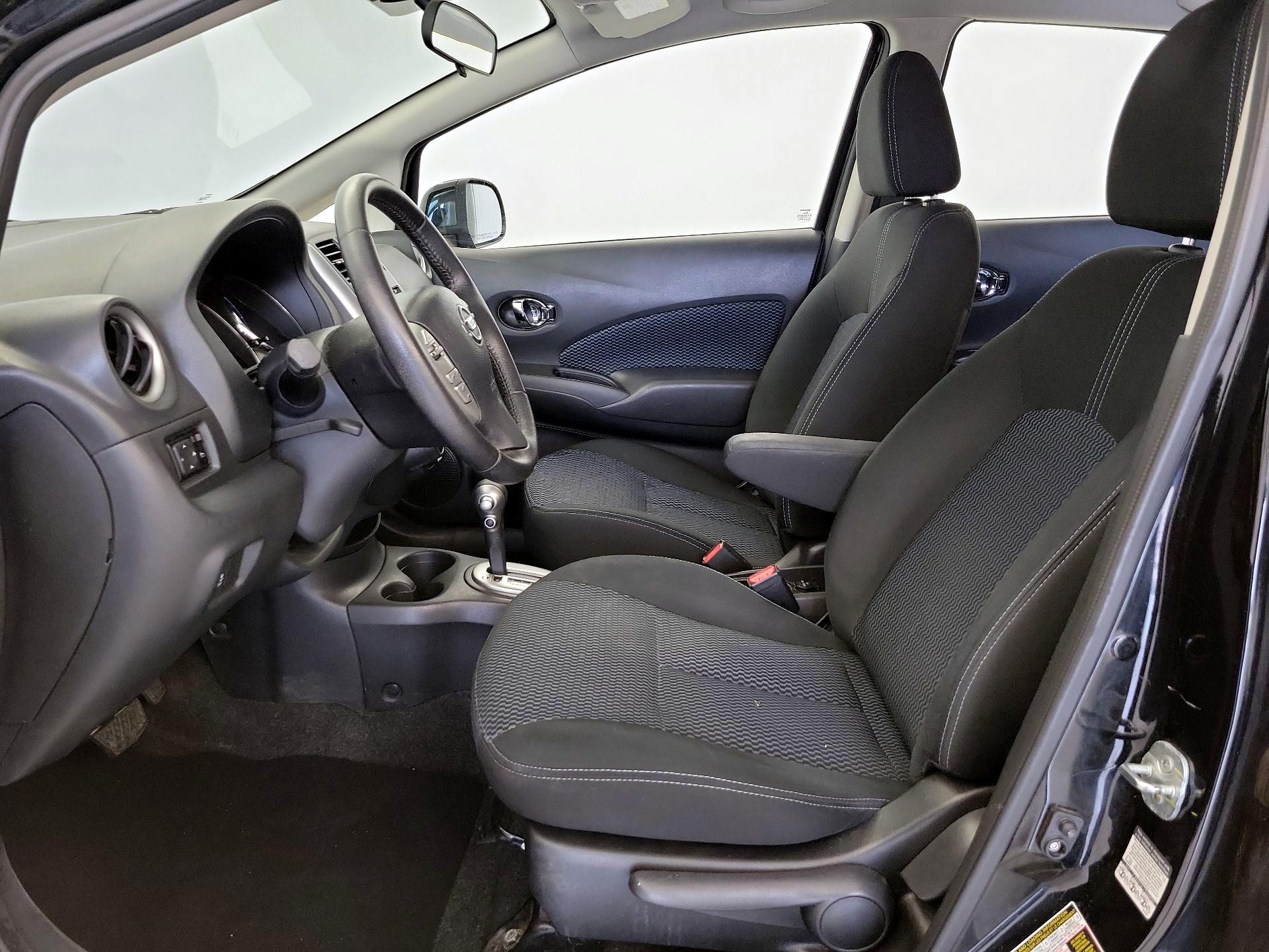 Thumbnail: 2014 Nissan Versa Note - 11