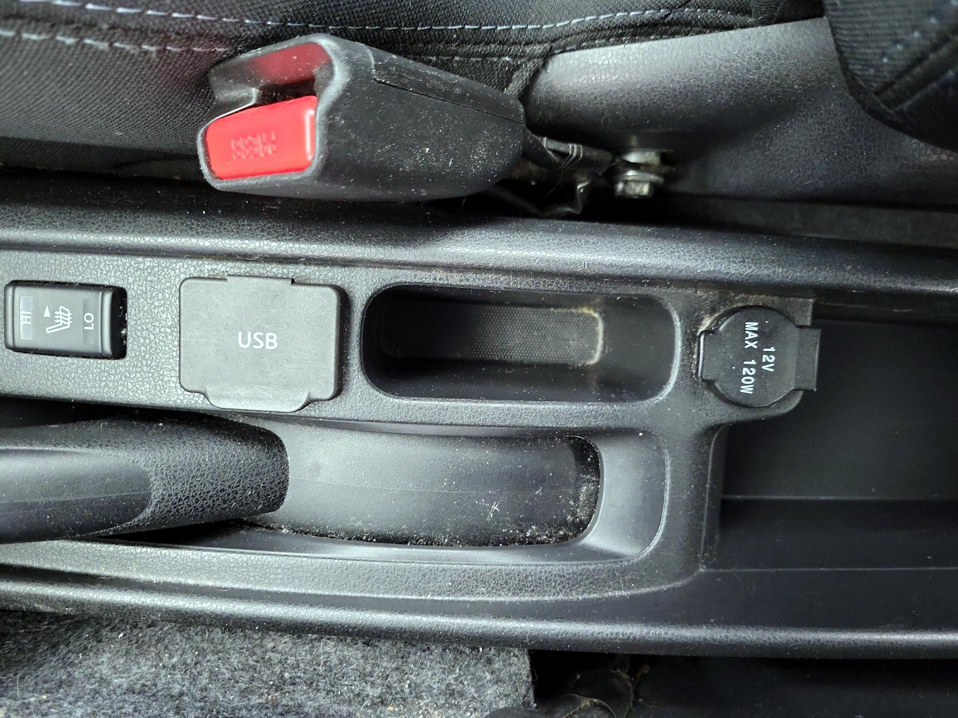 Thumbnail: 2014 Nissan Versa Note - 17