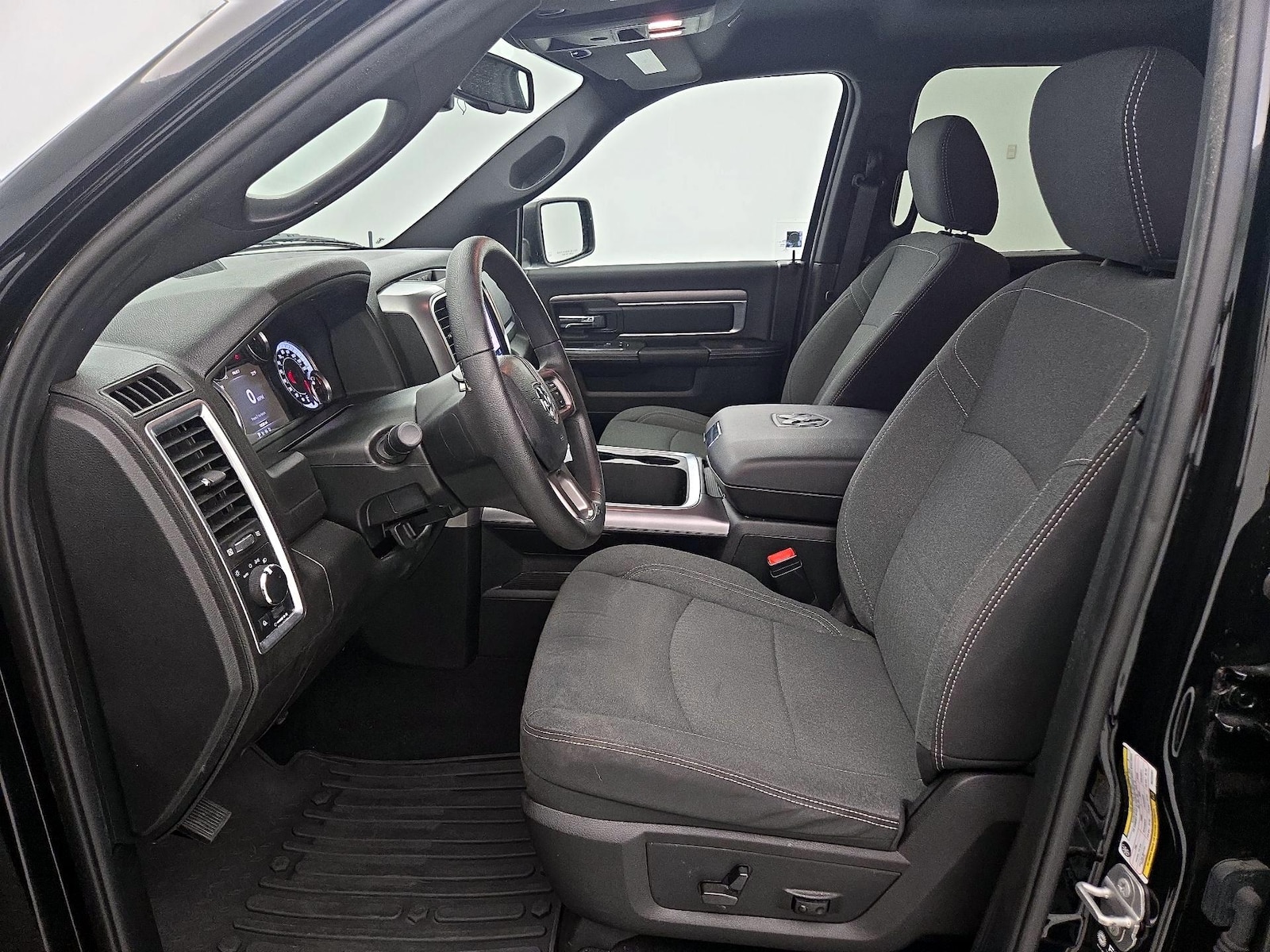 Power Seat(s) & Side Airbags