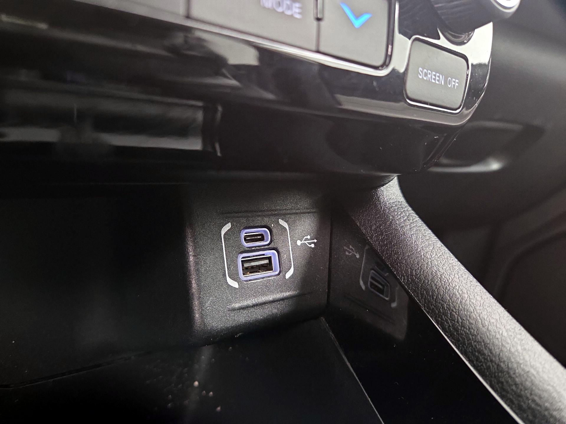 Thumbnail: 2022 Jeep Compass - 18