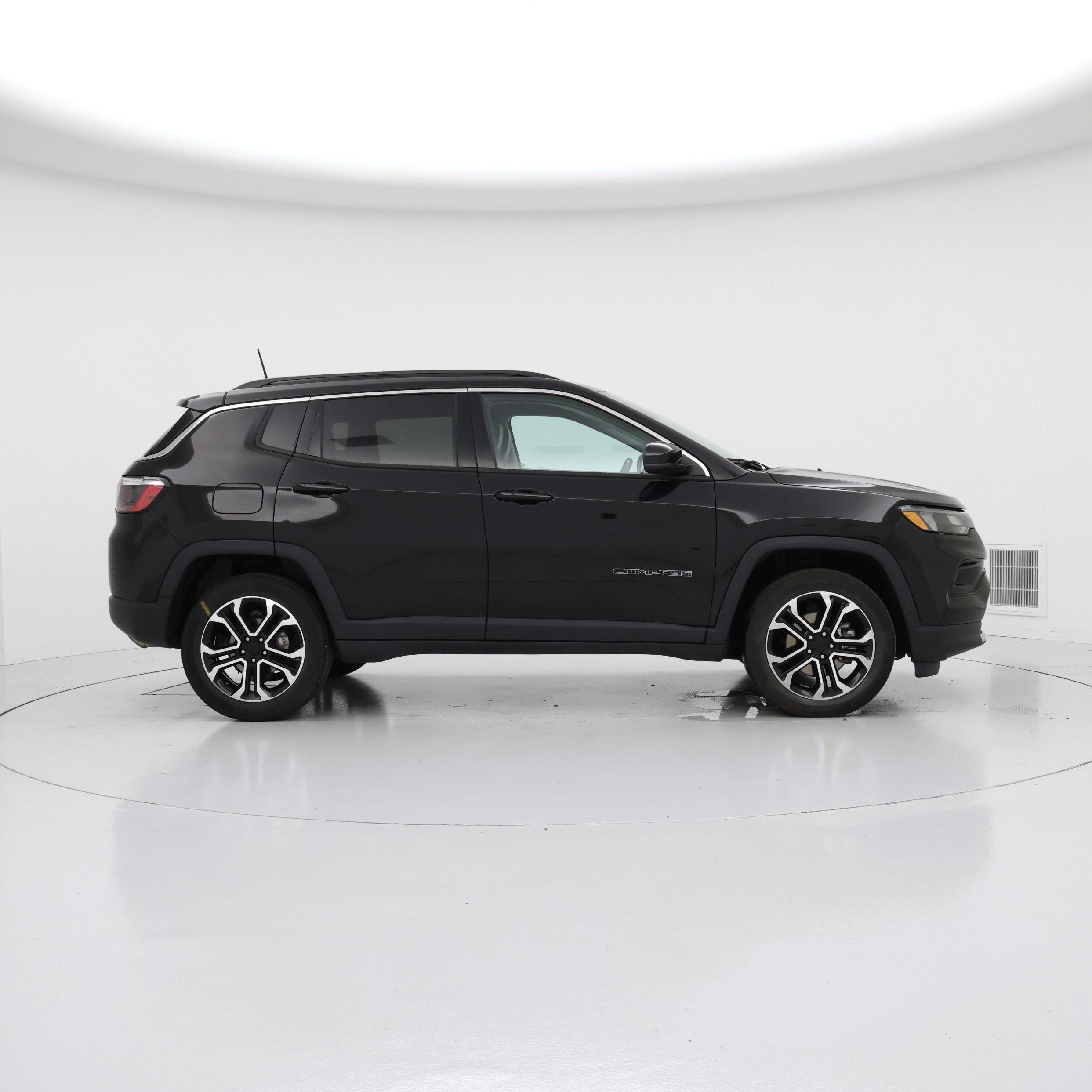 Thumbnail: 2022 Jeep Compass - 7