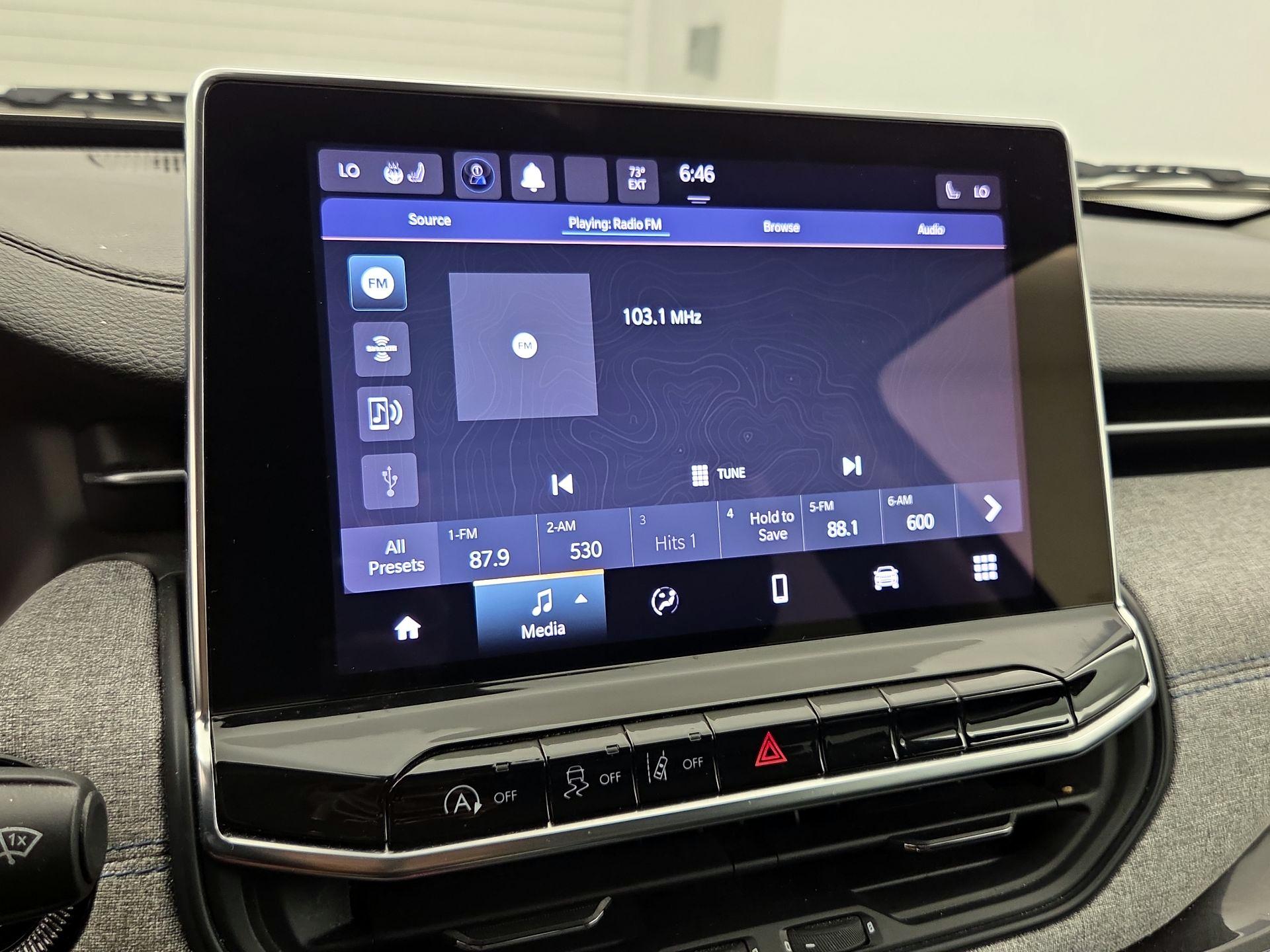 Thumbnail: 2022 Jeep Compass - 15