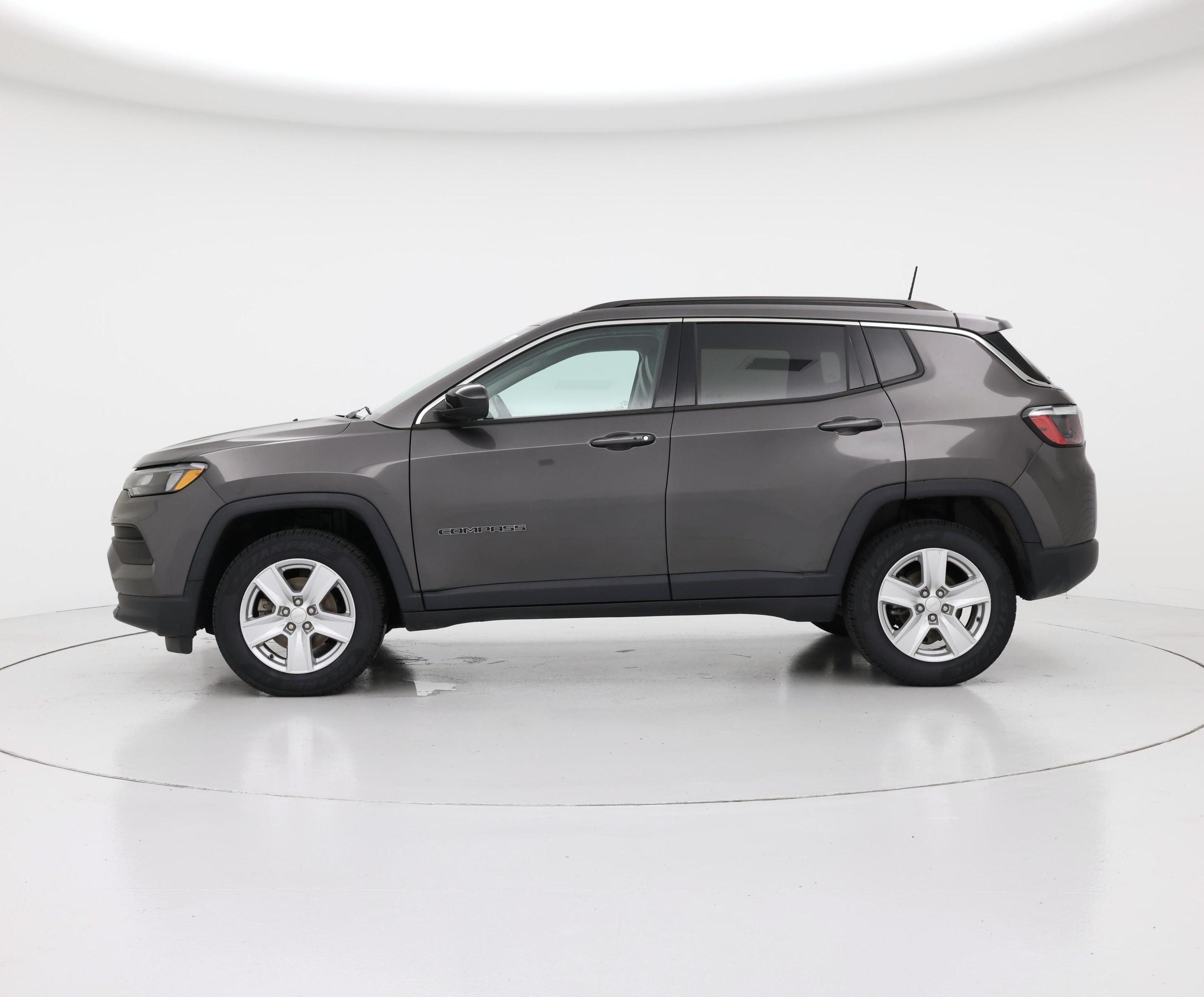 Thumbnail: 2022 Jeep Compass - 3