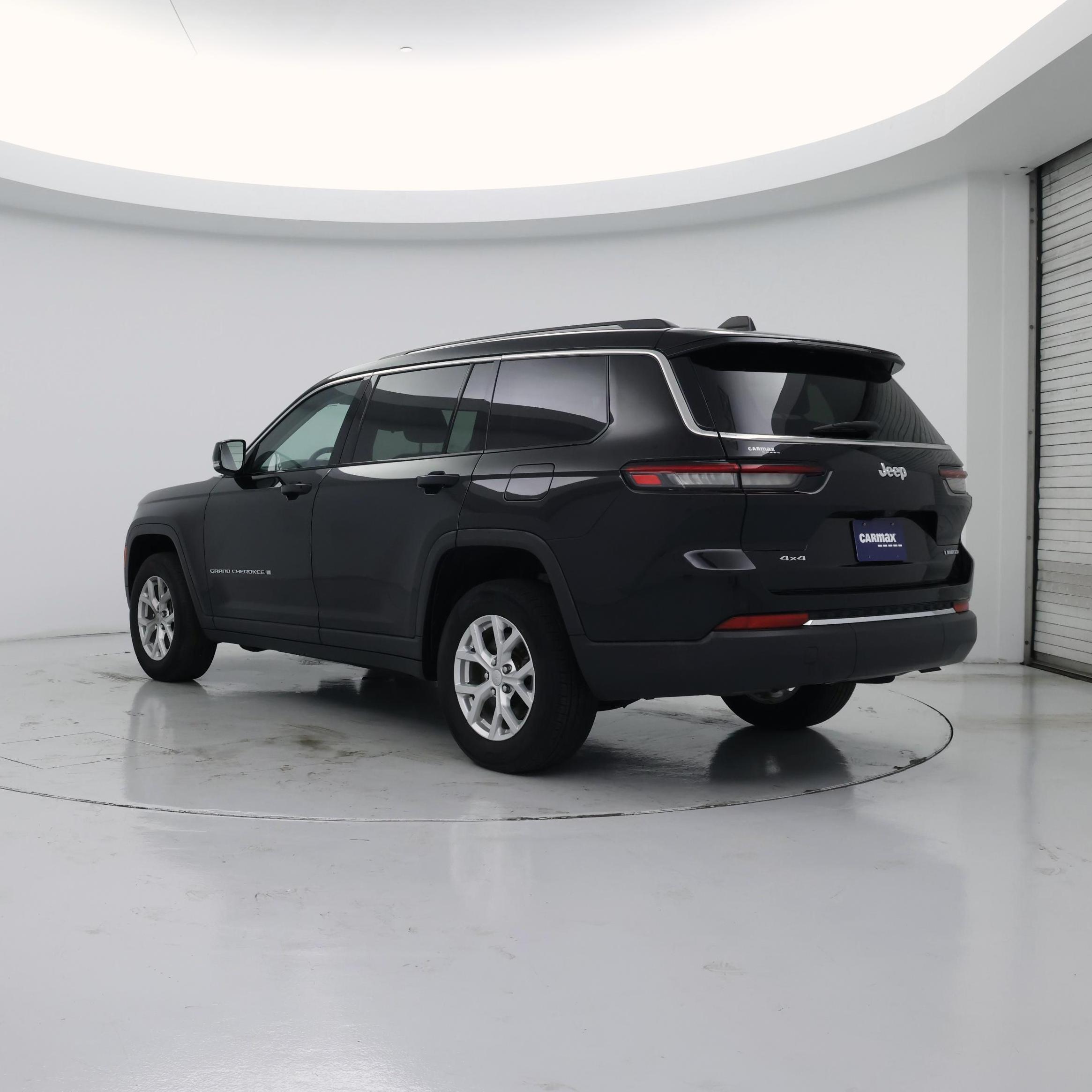 Thumbnail: 2023 Jeep Grand Cherokee L - 2