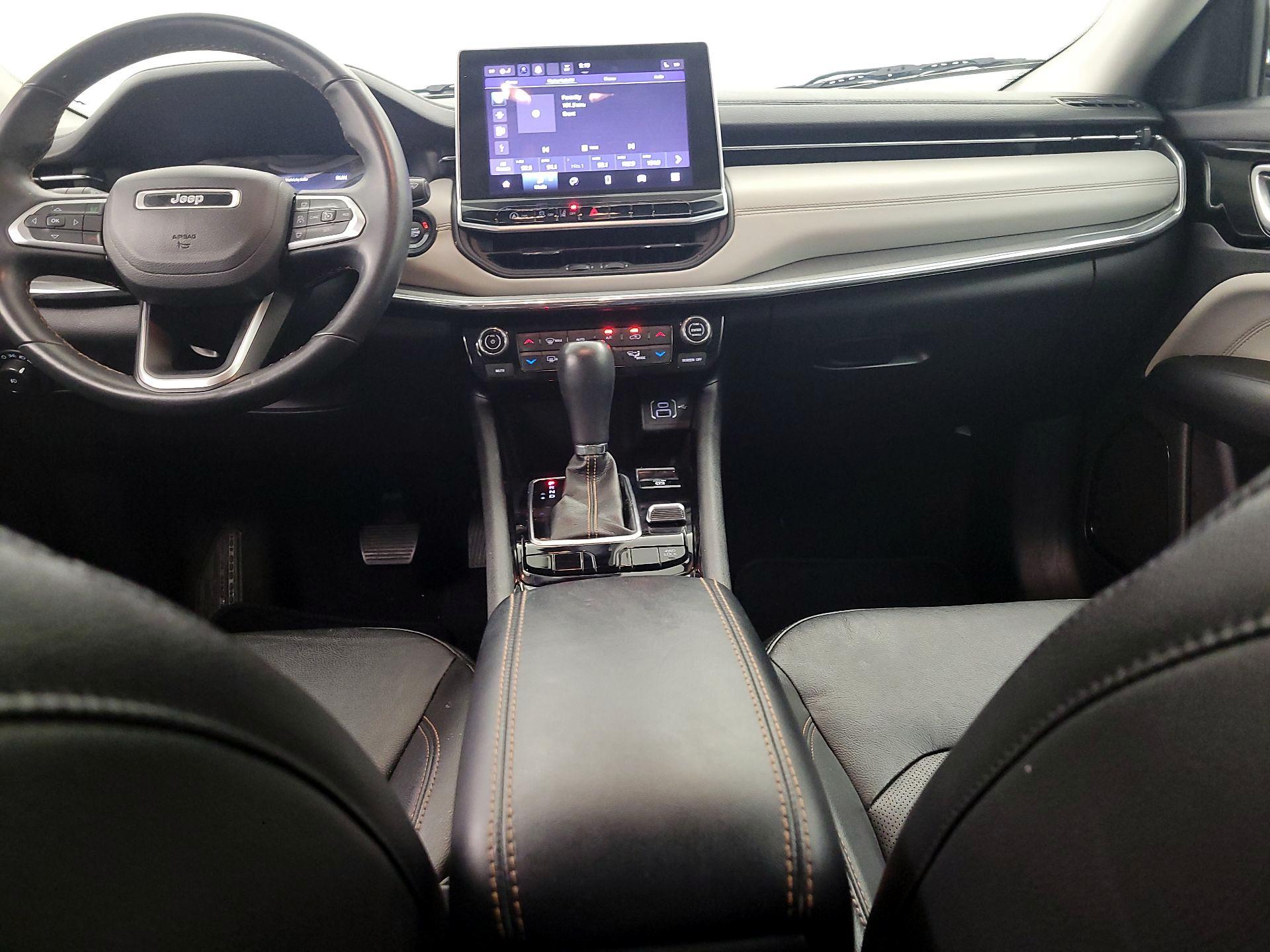 Thumbnail: 2022 Jeep Compass - 9