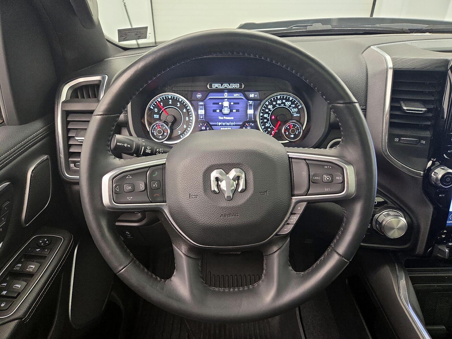 Thumbnail: 2023 RAM 1500 - 10