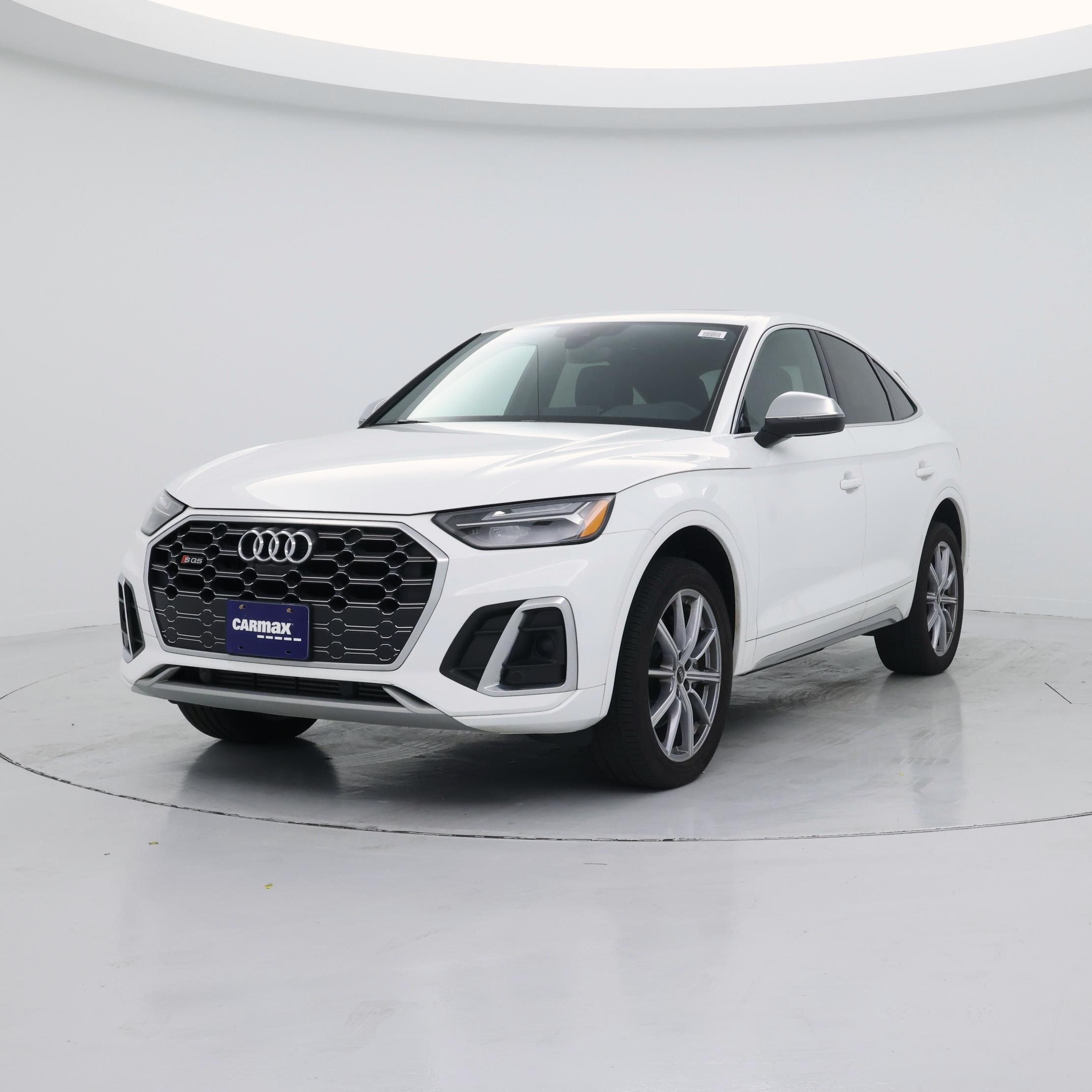 Thumbnail: 2022 Audi SQ5 - 4