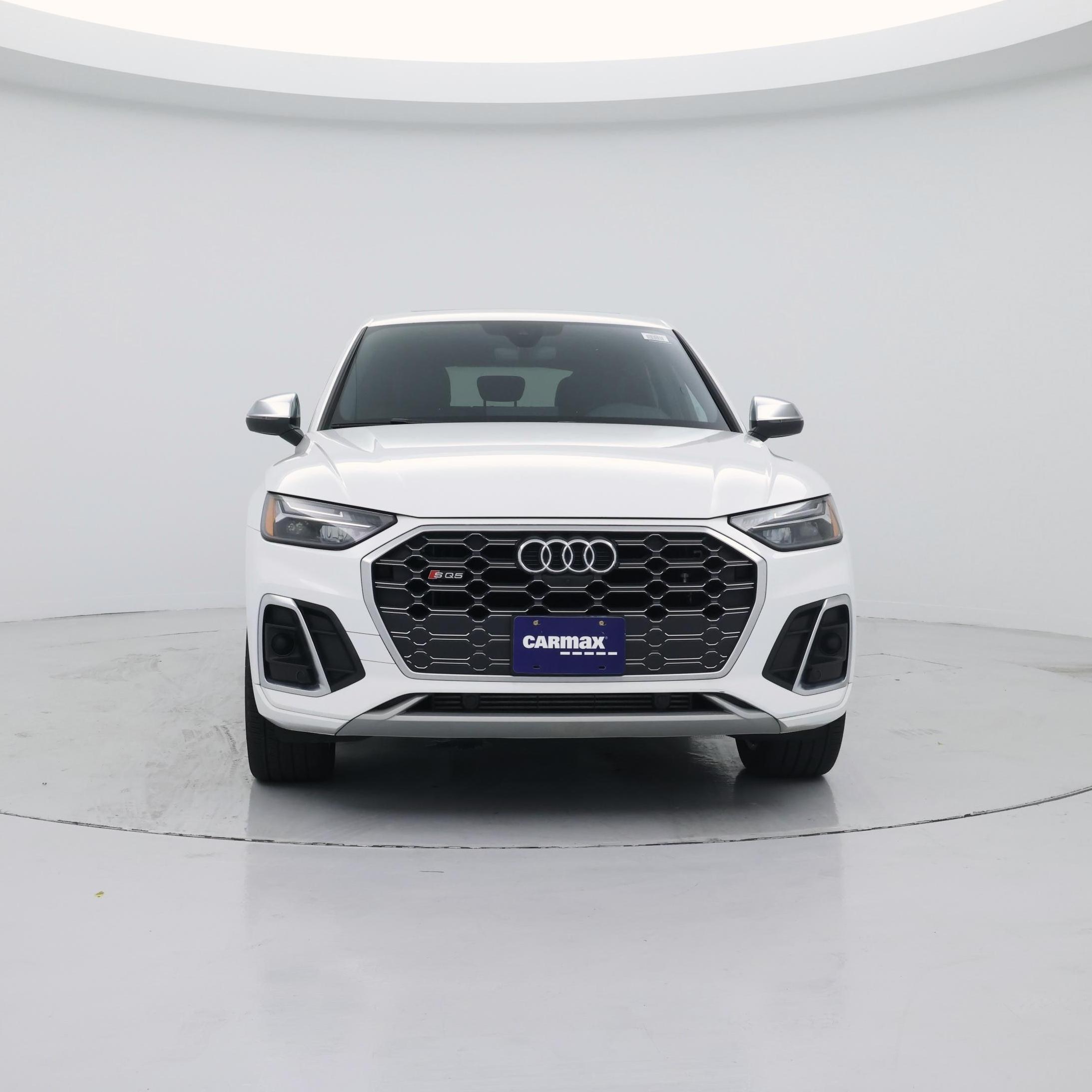 Thumbnail: 2022 Audi SQ5 - 5