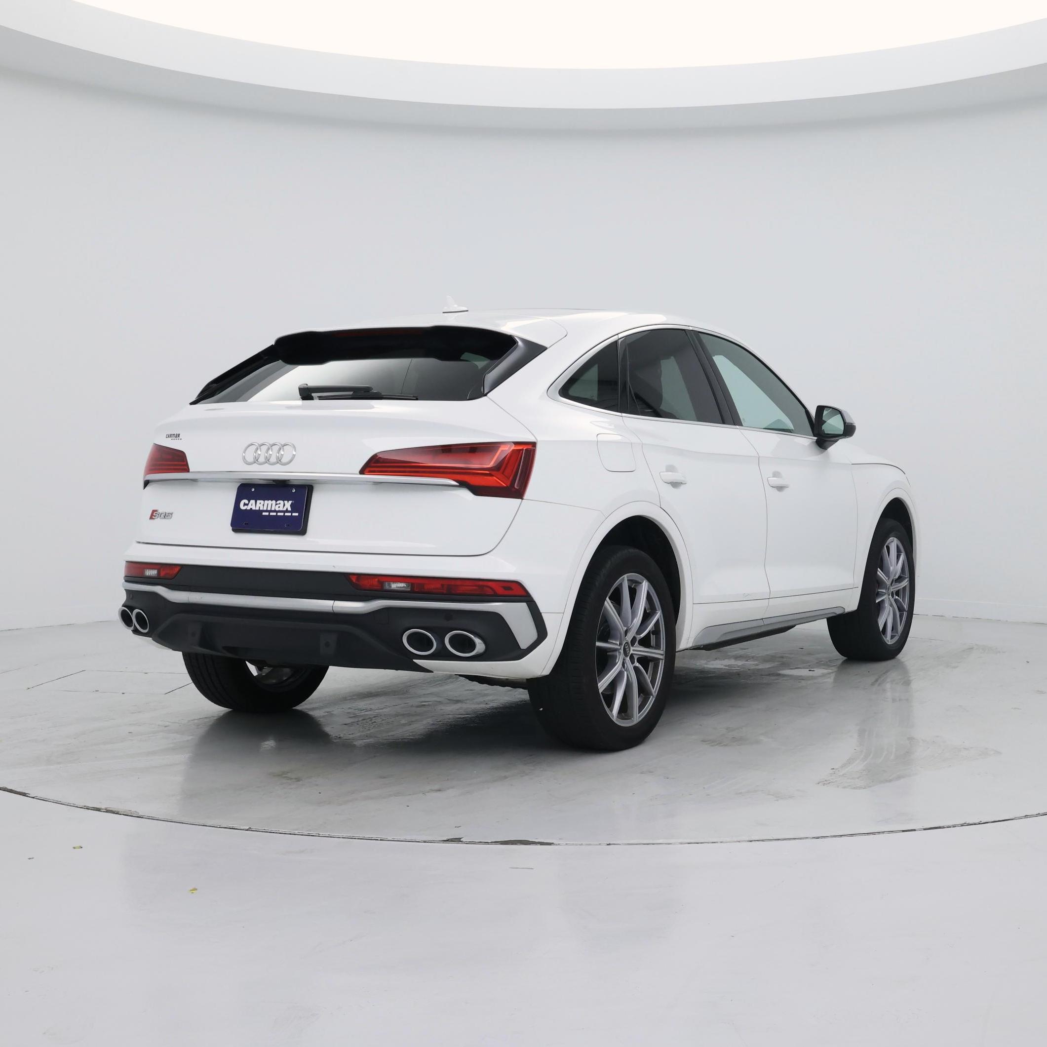 Thumbnail: 2022 Audi SQ5 - 8