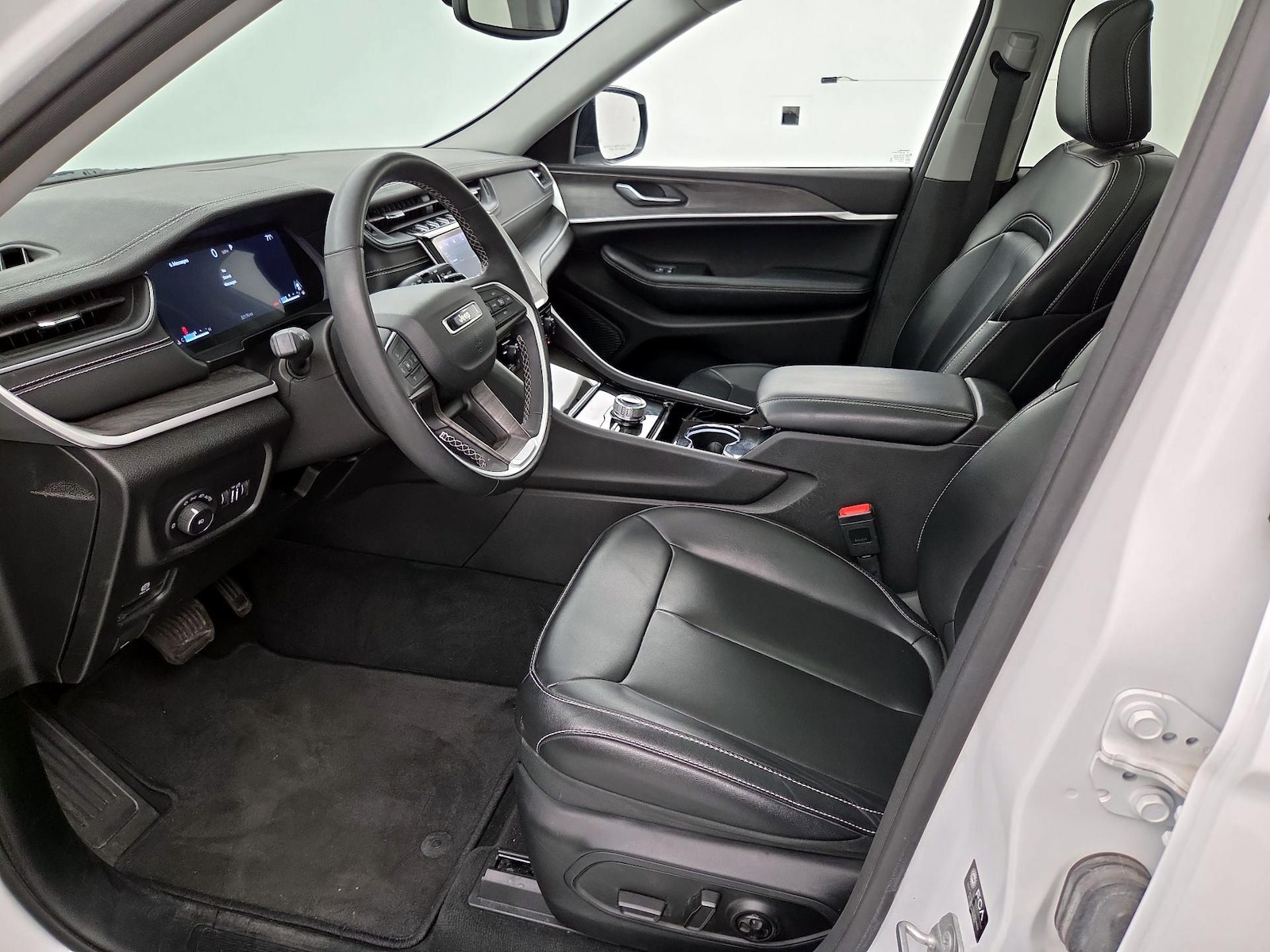 2023 Jeep Grand Cherokee Limited - Photo 12