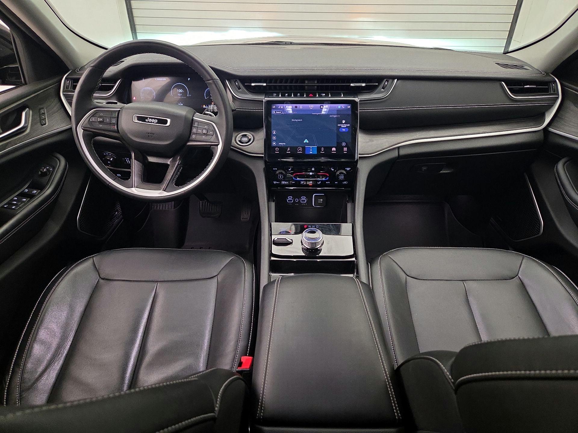 Thumbnail: 2023 Jeep Grand Cherokee - 9