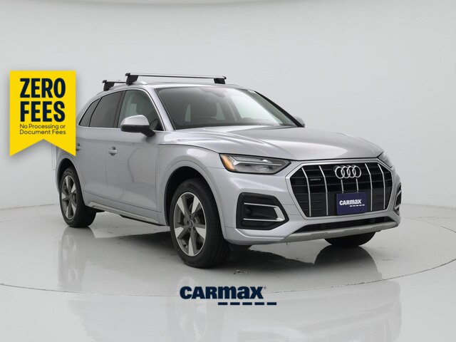 Silver 2022 Audi Q5 quattro Premium 40 TFSI SUV / Crossover All-Wheel Drive Automatic